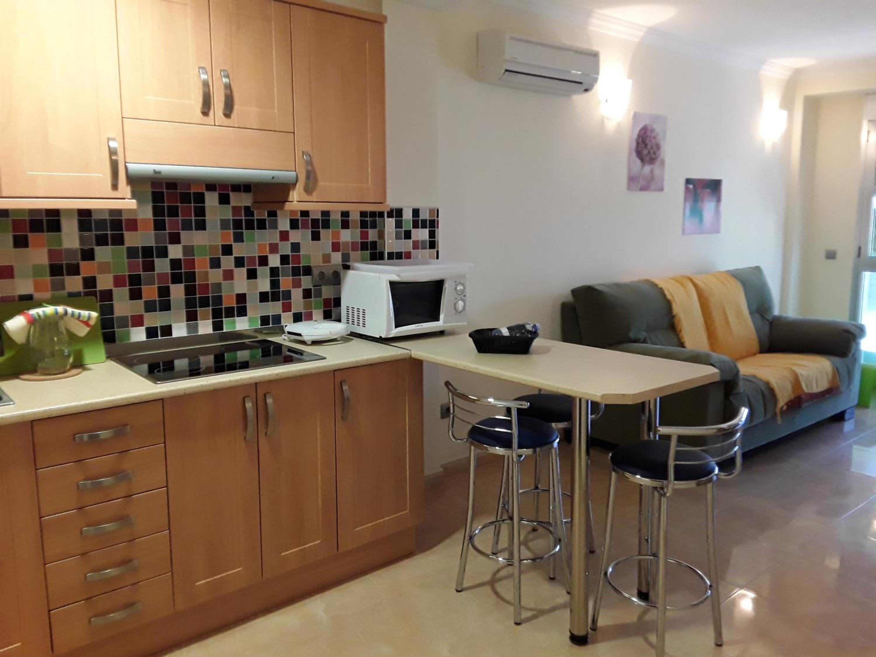 One-Bedroom Apartment - Photo 5