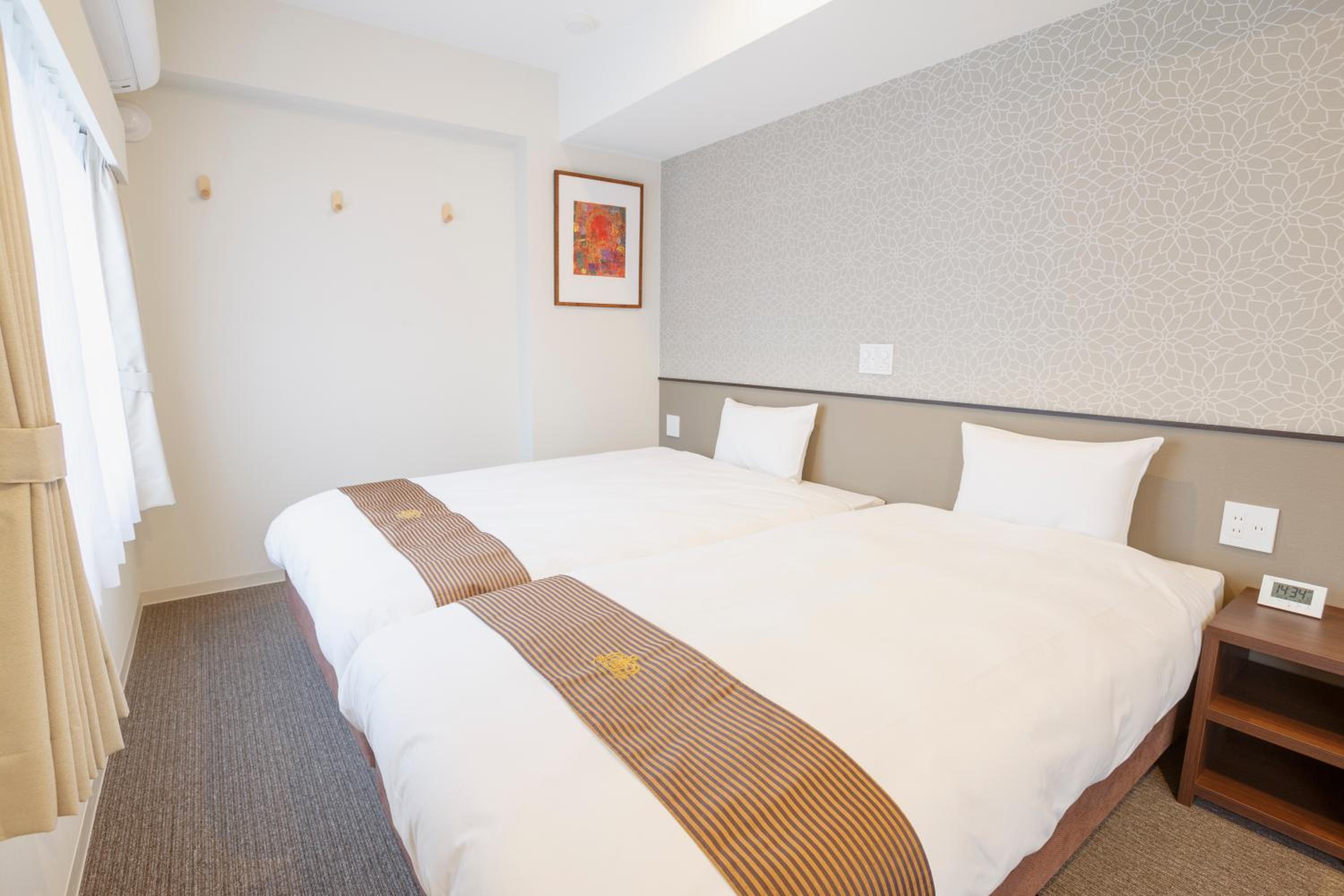 Twin Room - Non-Smoking