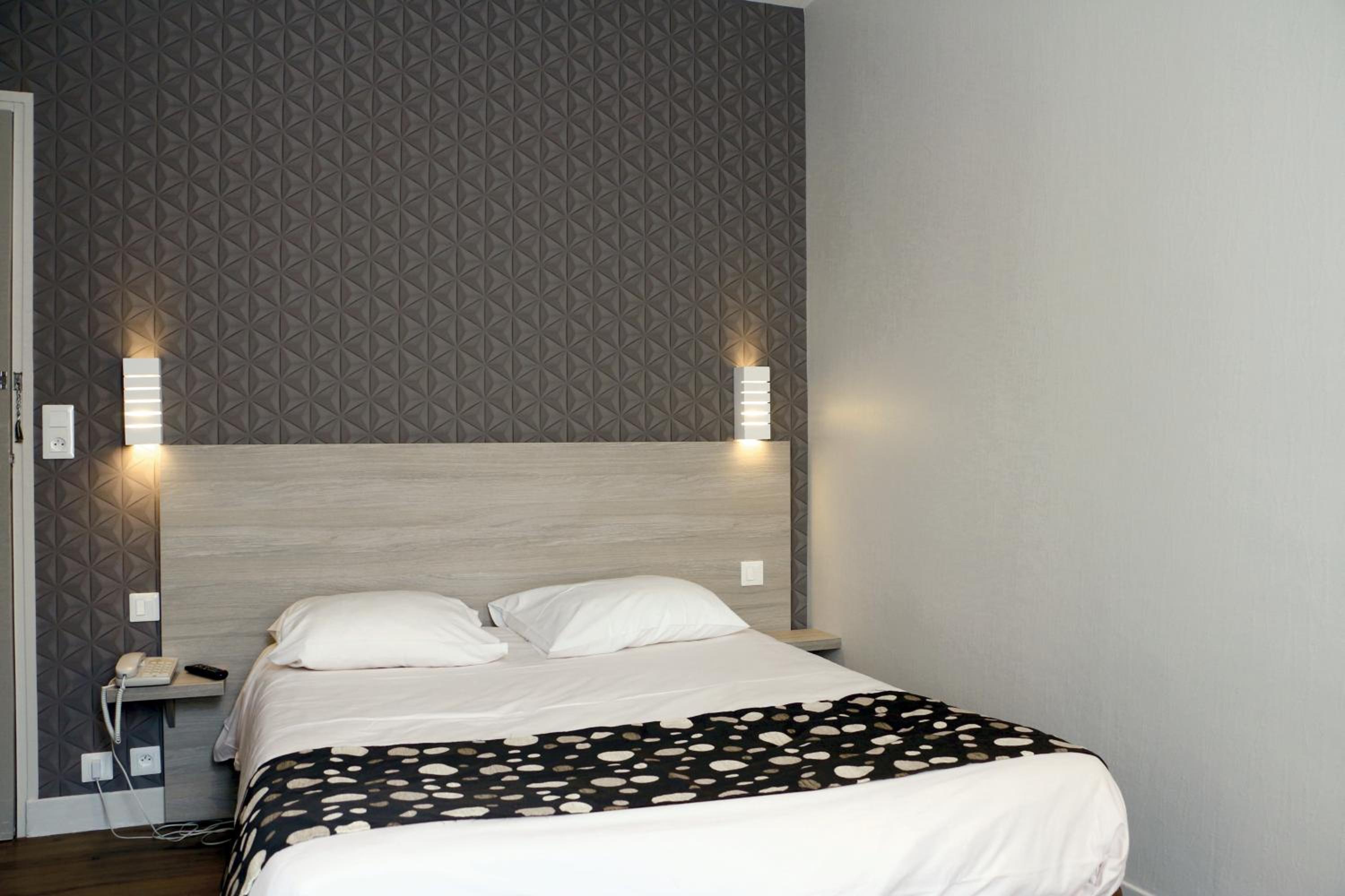 Classic Double Room - Photo 3