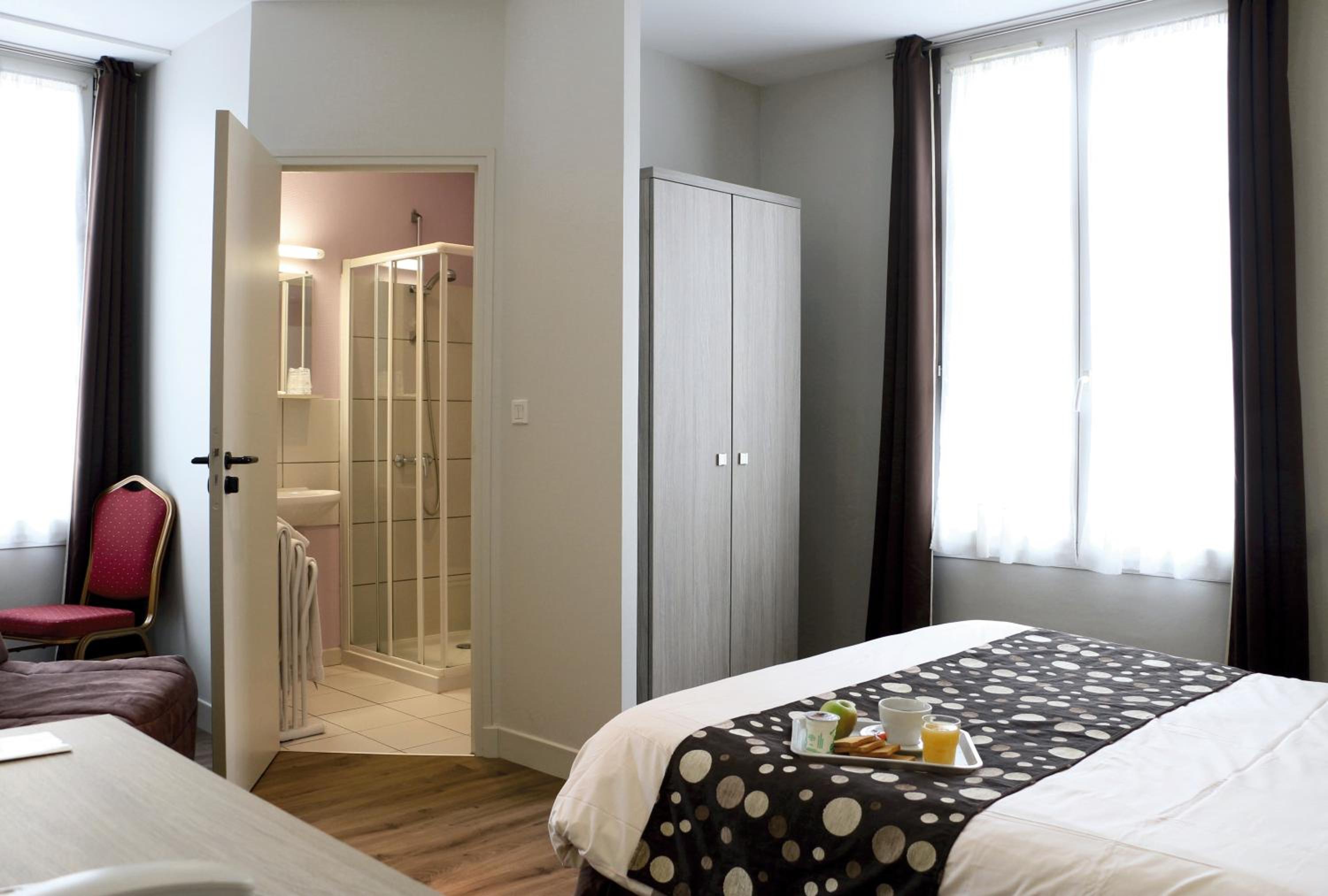 Double Room - Photo 1