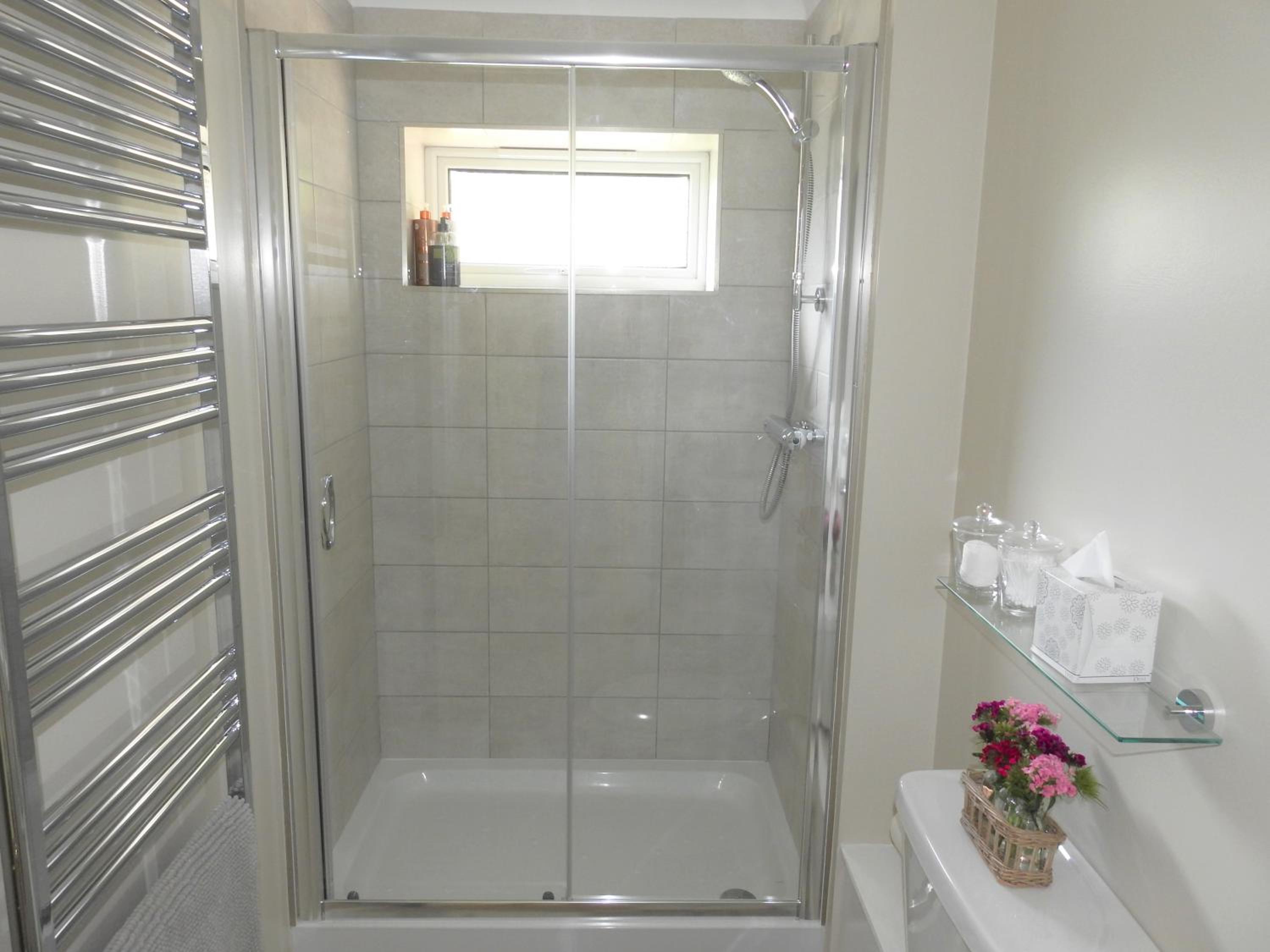 Deluxe Double Room With Shower photo 2
