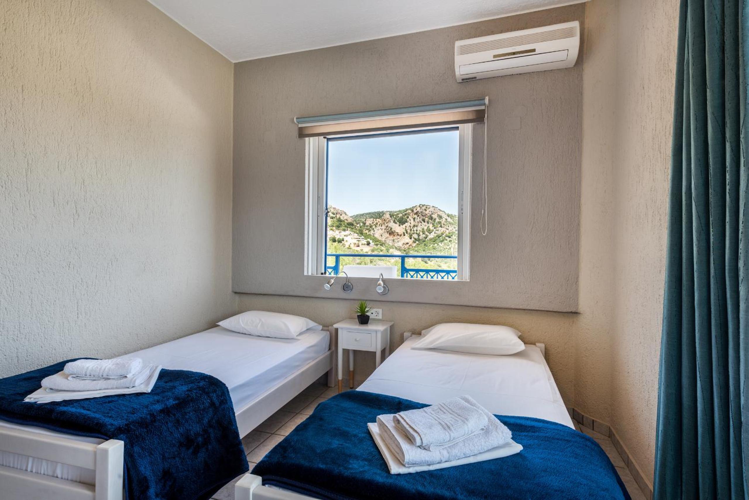 Triple Room - Photo 2
