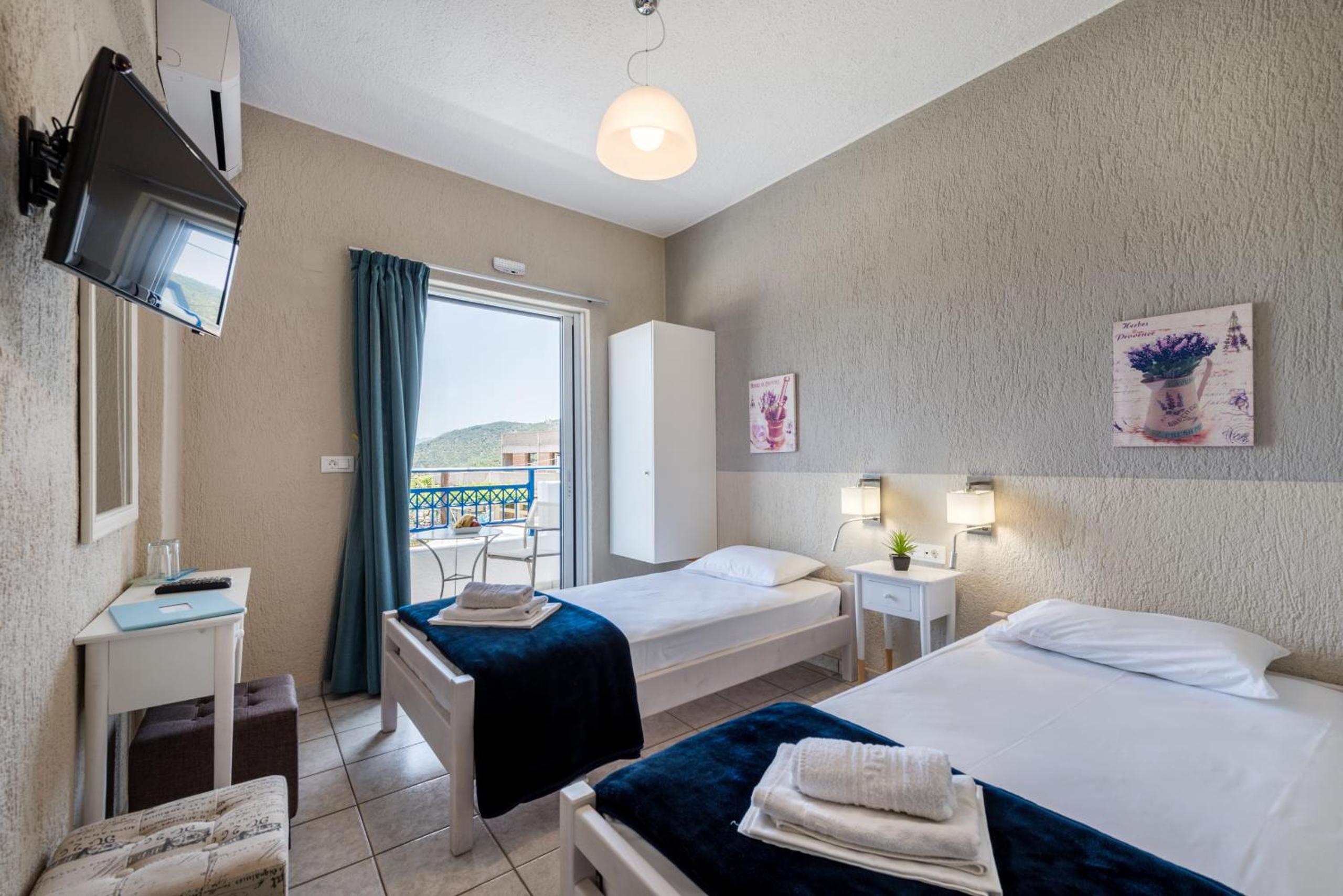 Double or Twin Room - Photo 1