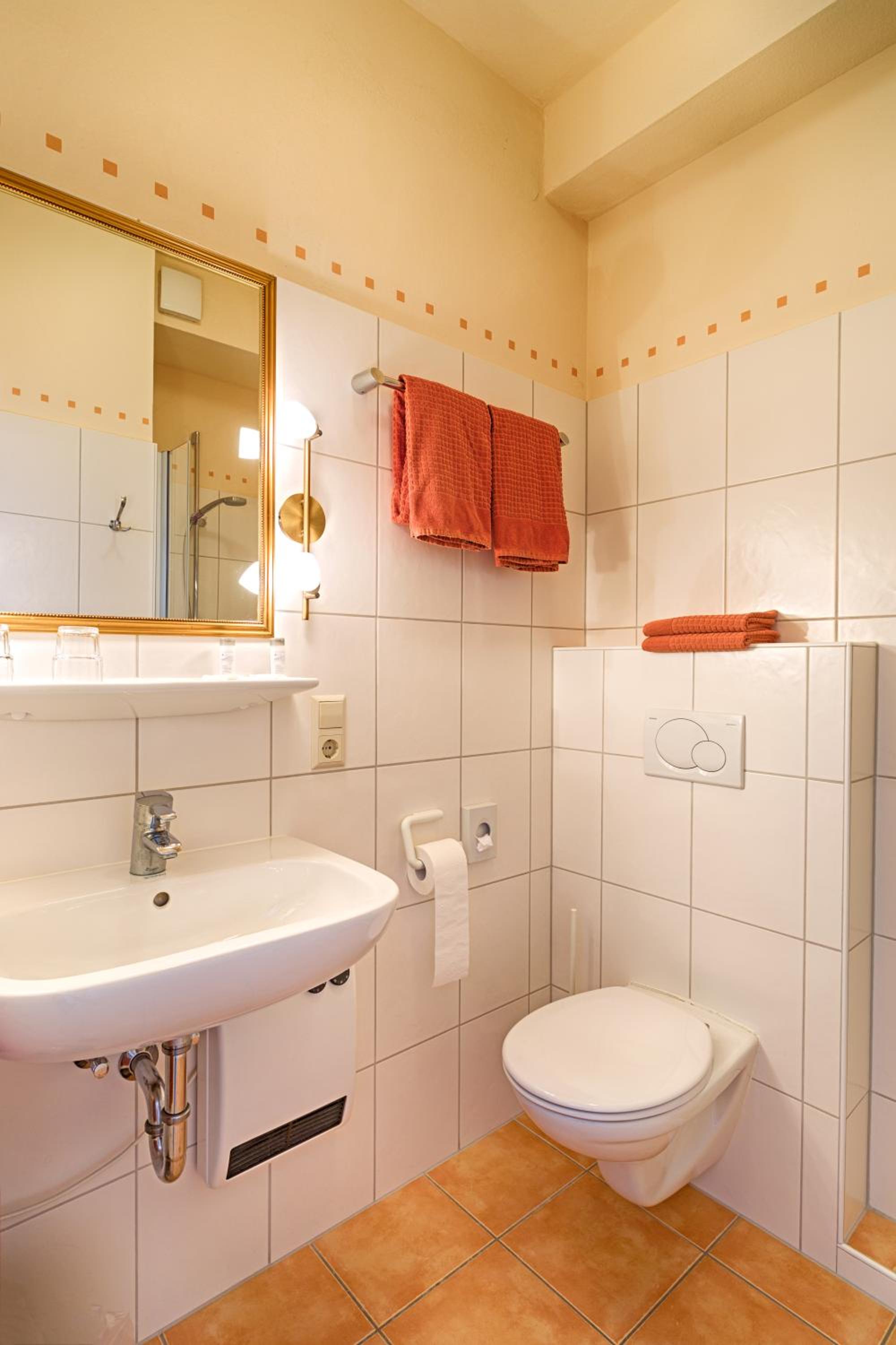 Single Room photo 2