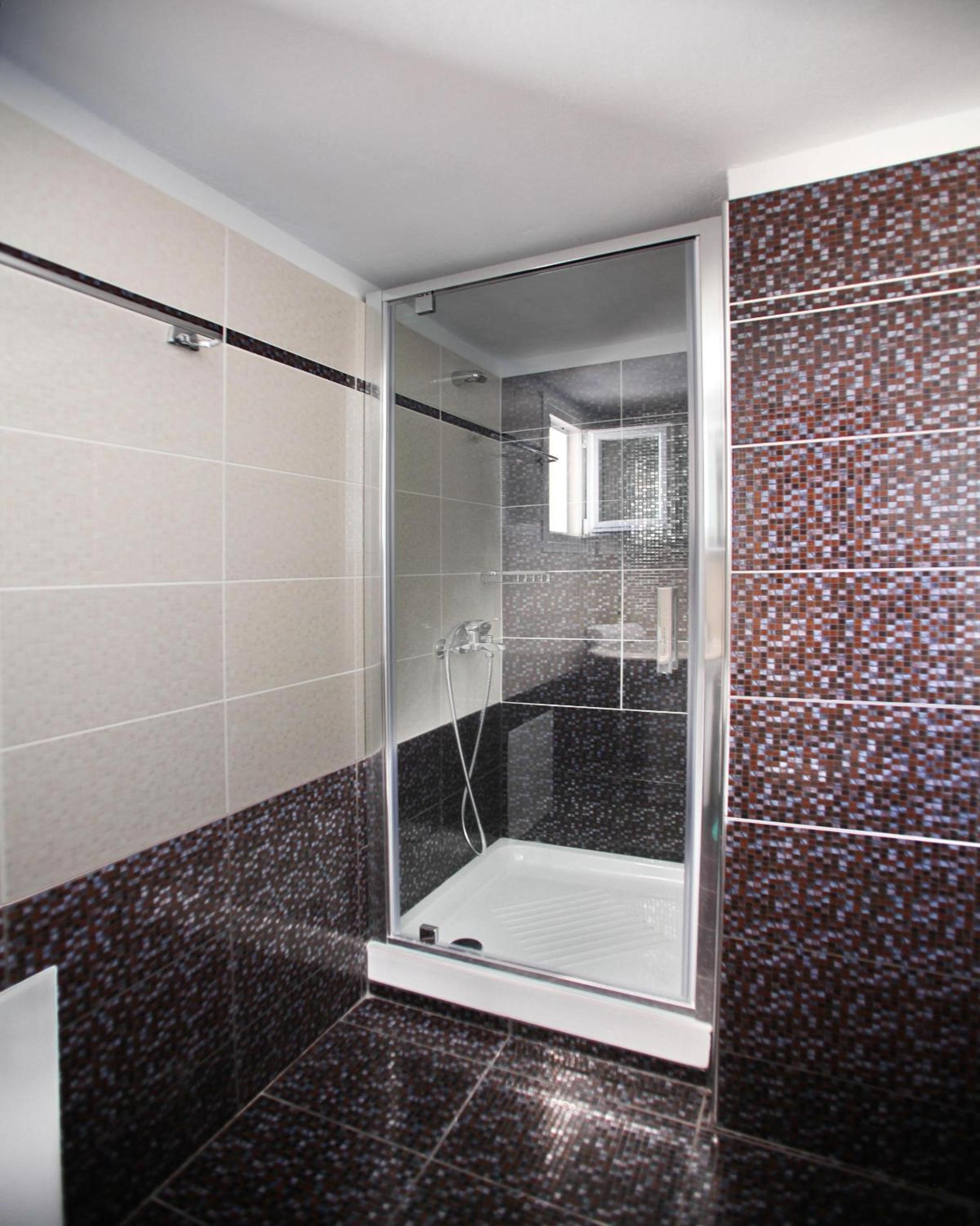 Deluxe One-Bedroom Apartment with Big Terrace and Panoramic Sea View photo 2
