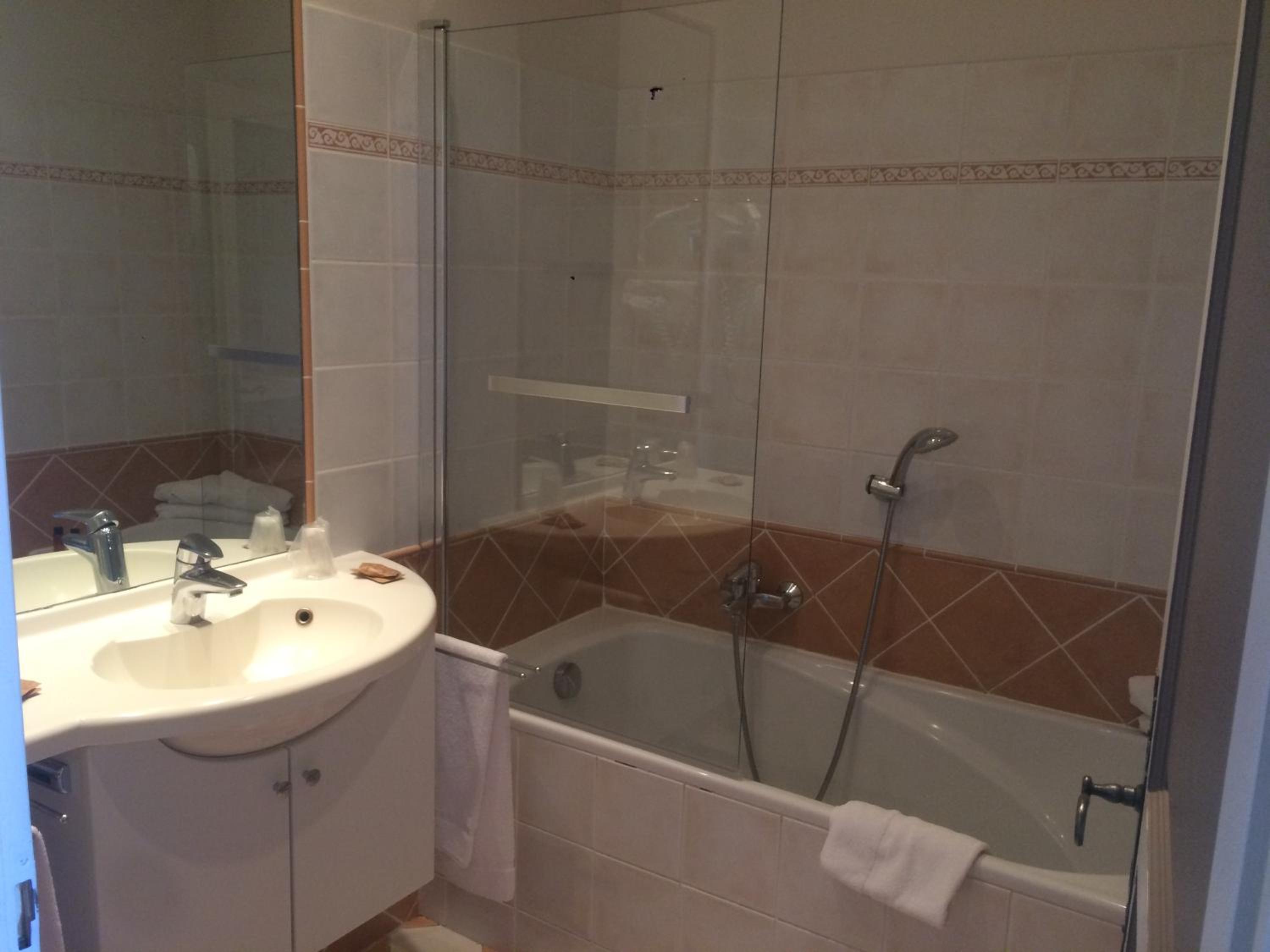 Superior Double Room - Photo 21
