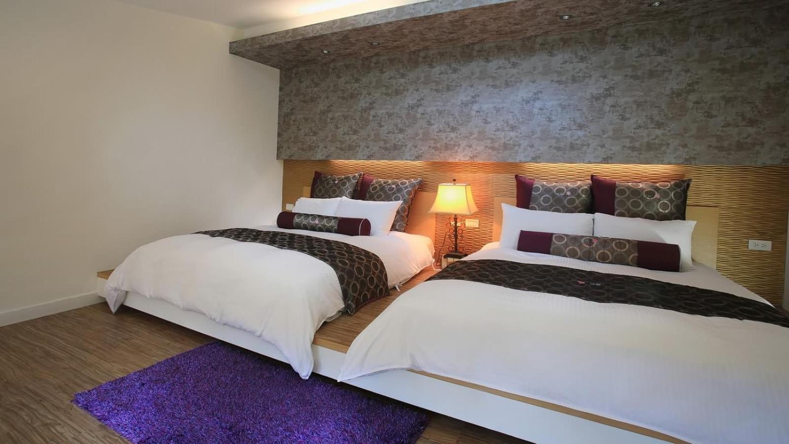 Family Suite with Balcony photo 2