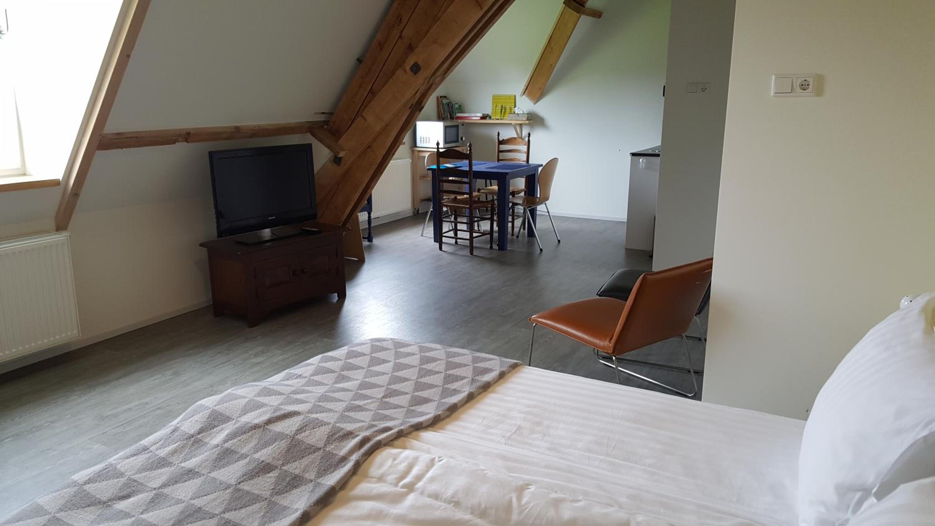 Deluxe Twin Room - Photo 1