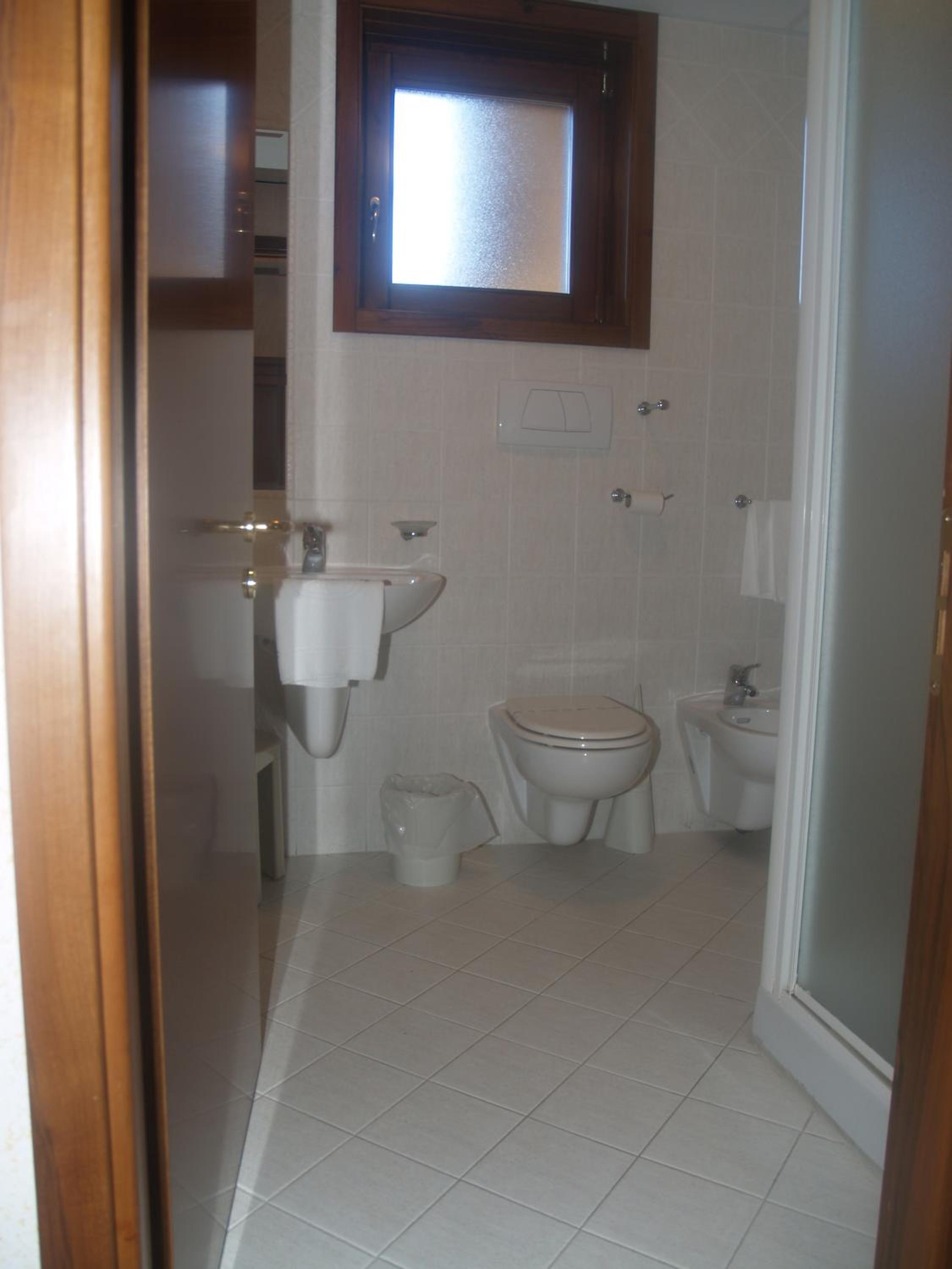 Double Room with Patio - Photo 2