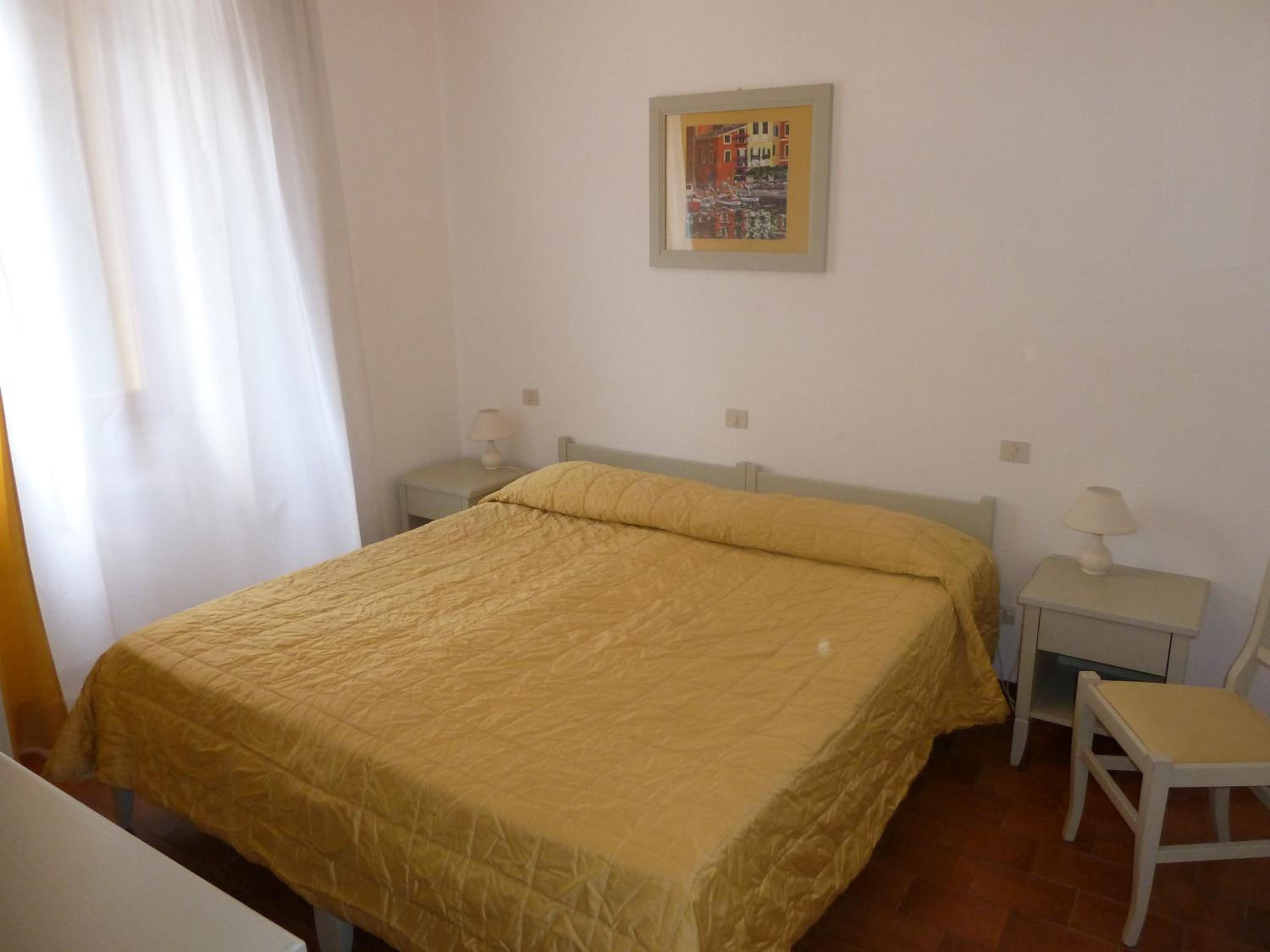Double Room - Photo 22