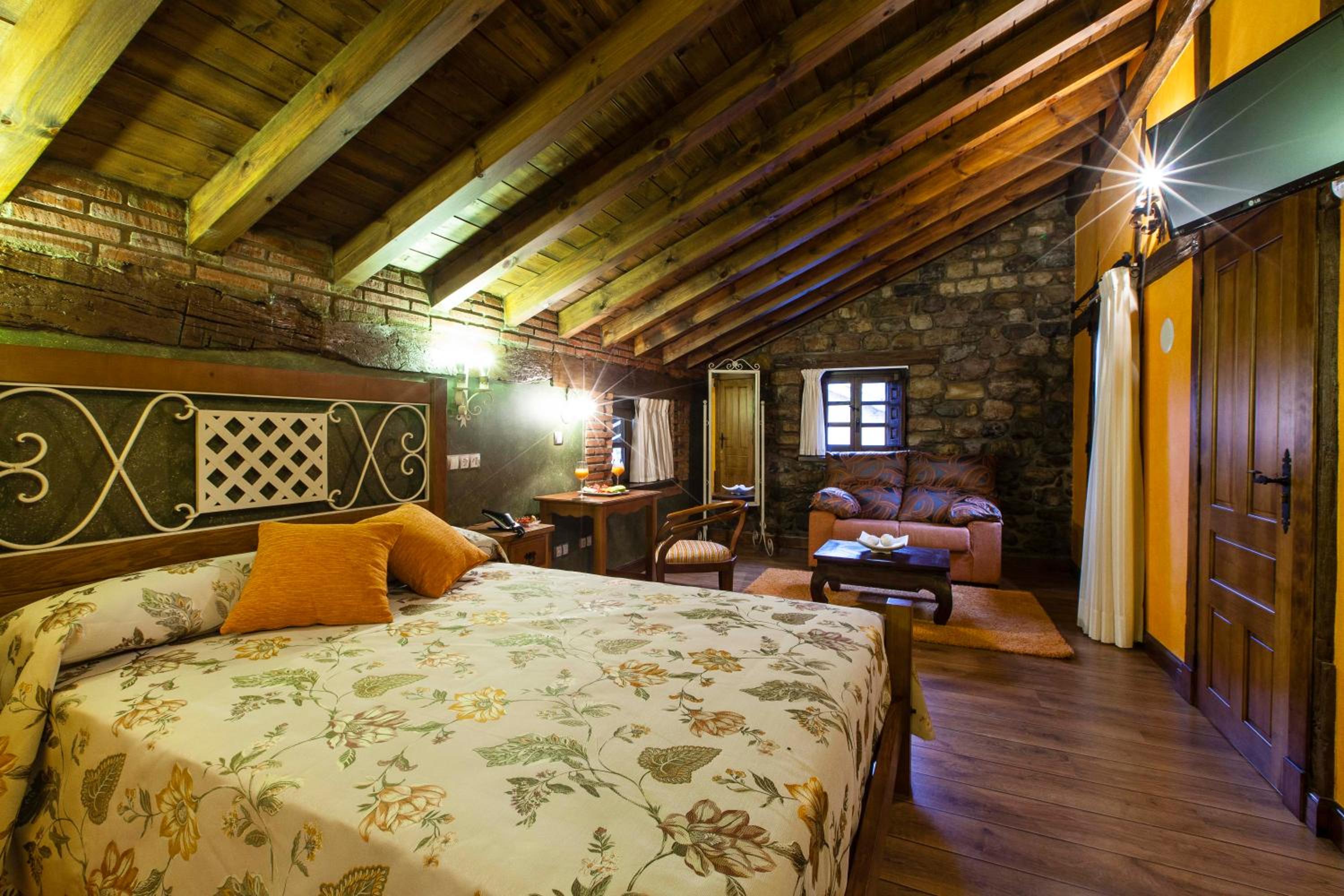 Suite Junior con bañera de hidromasaje