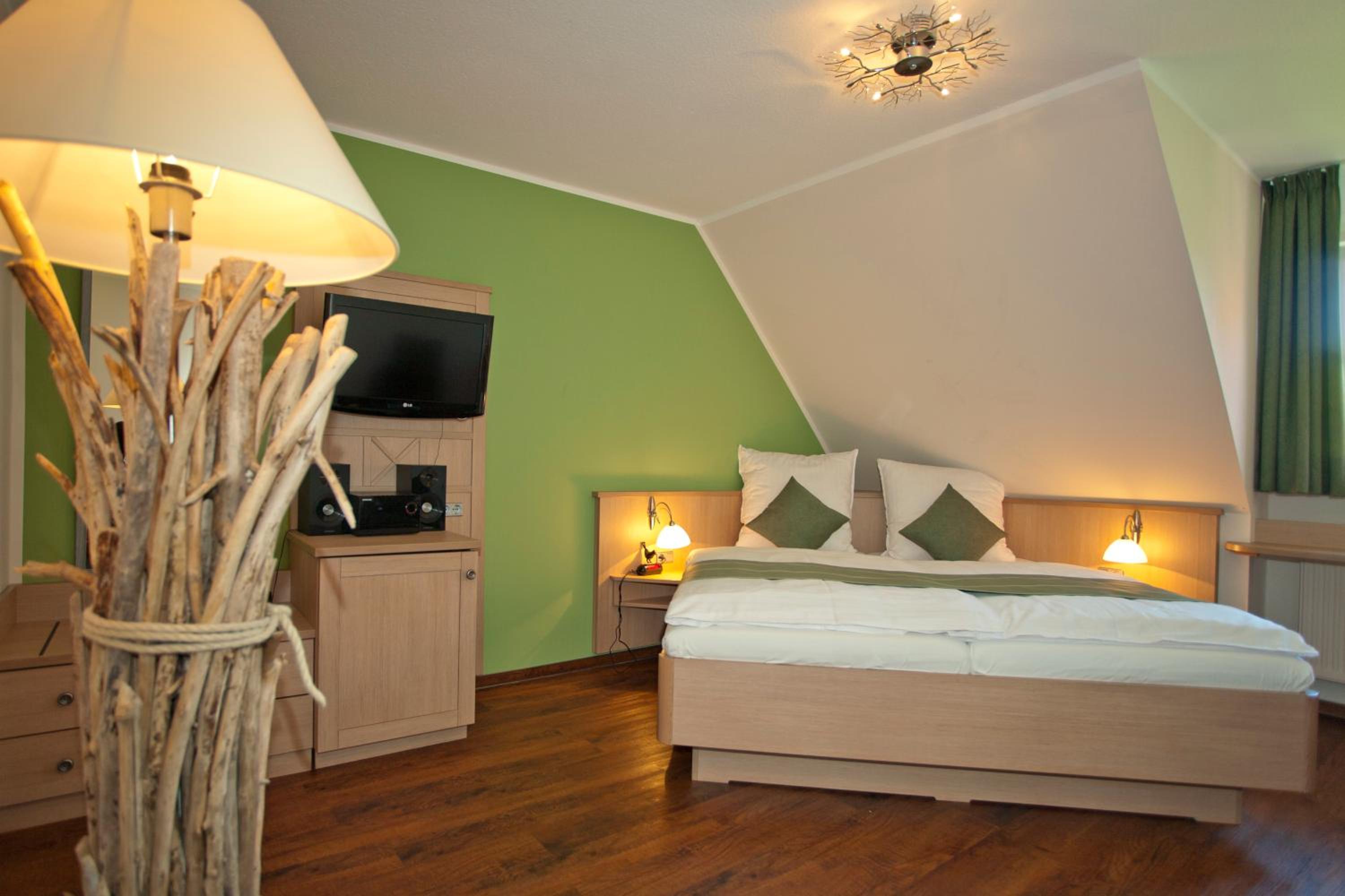 Double Room - Photo 3