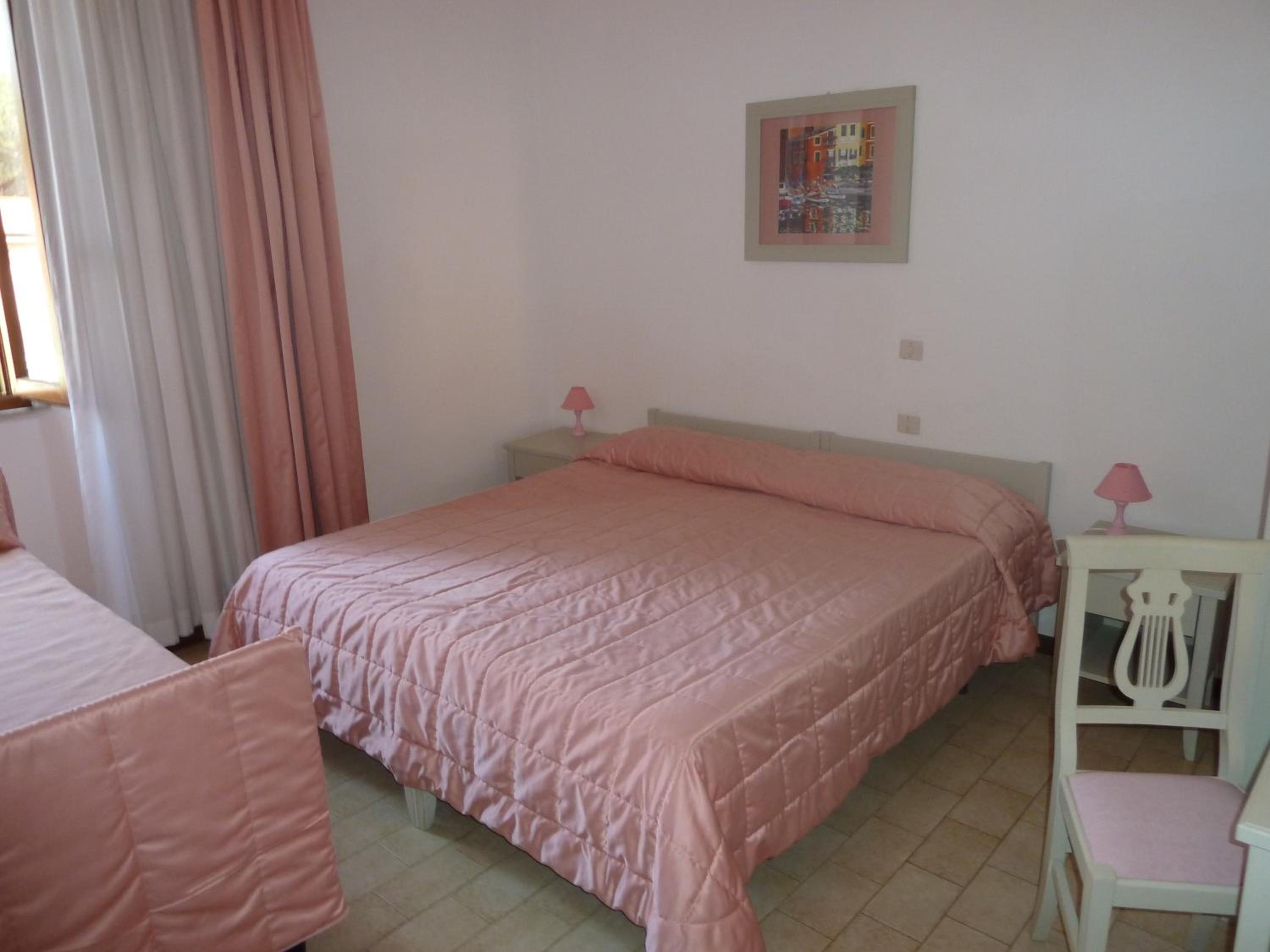 Double Room - Photo 32