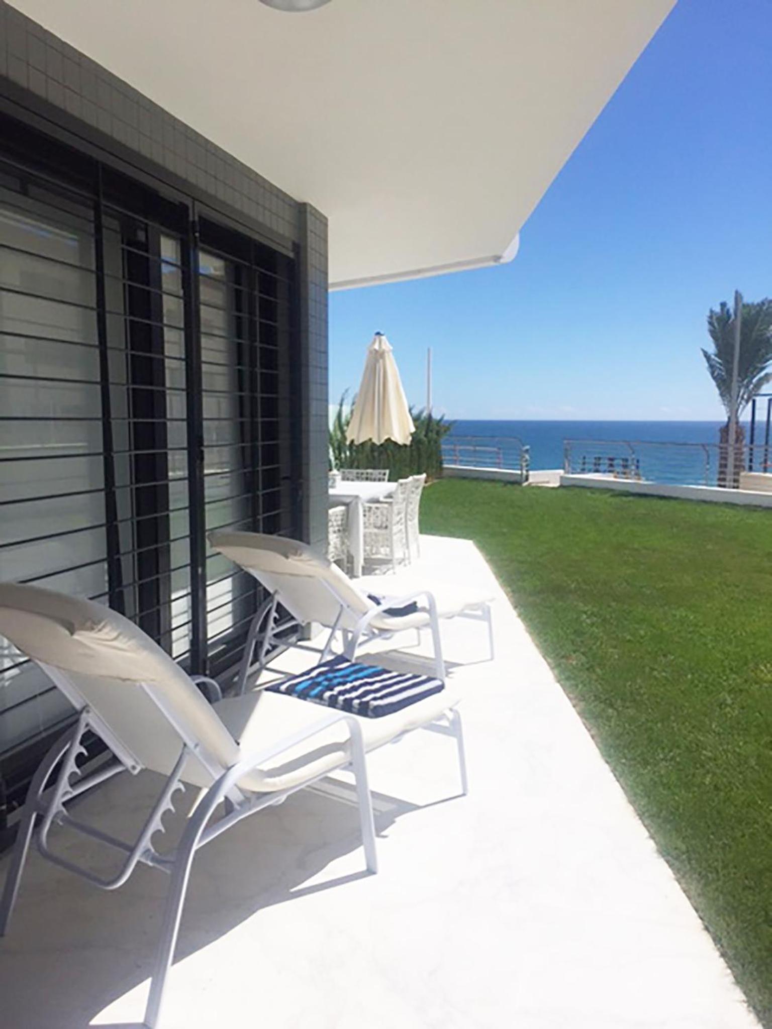 Apartment with Sea View photo 3