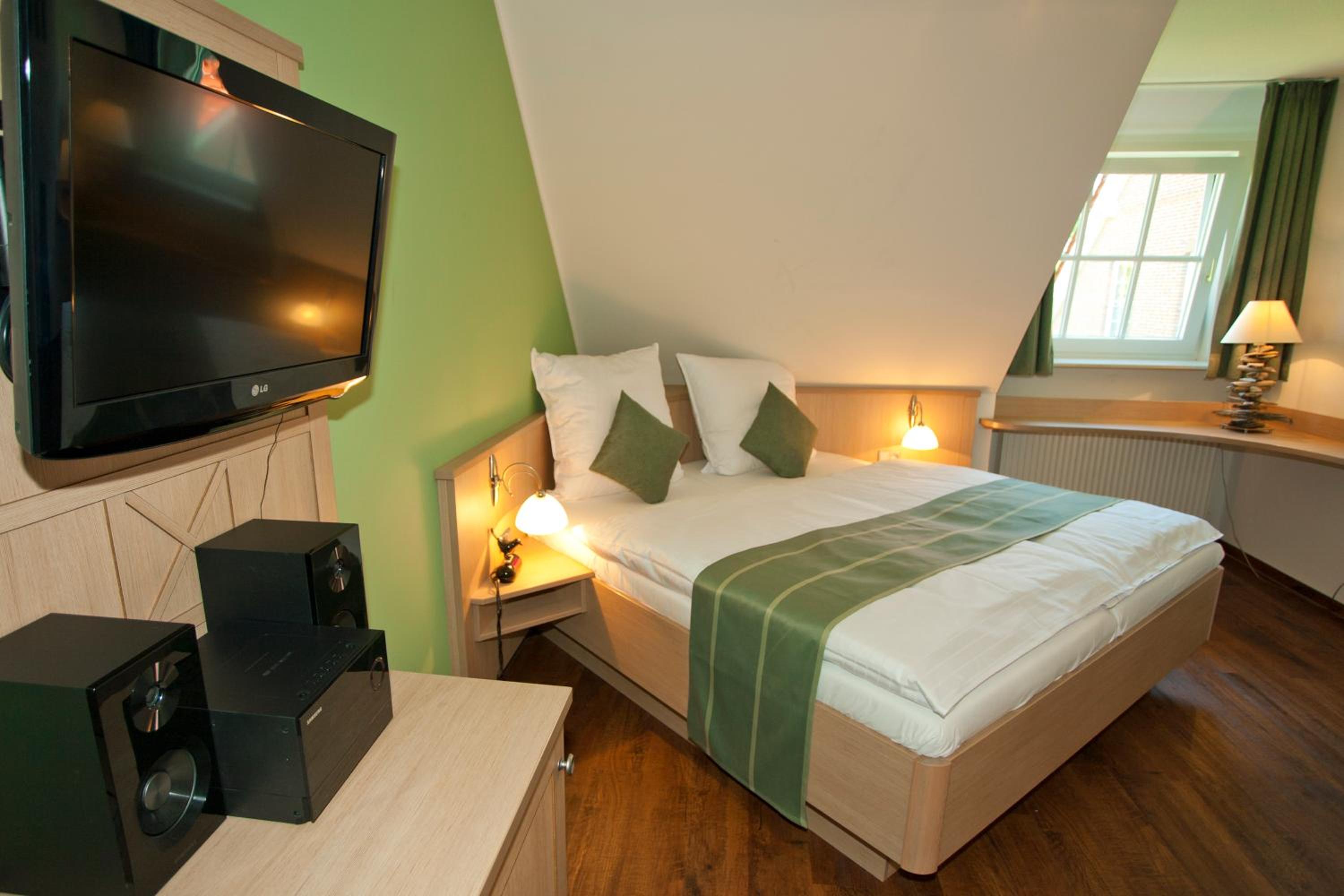 Double Room - Photo 4