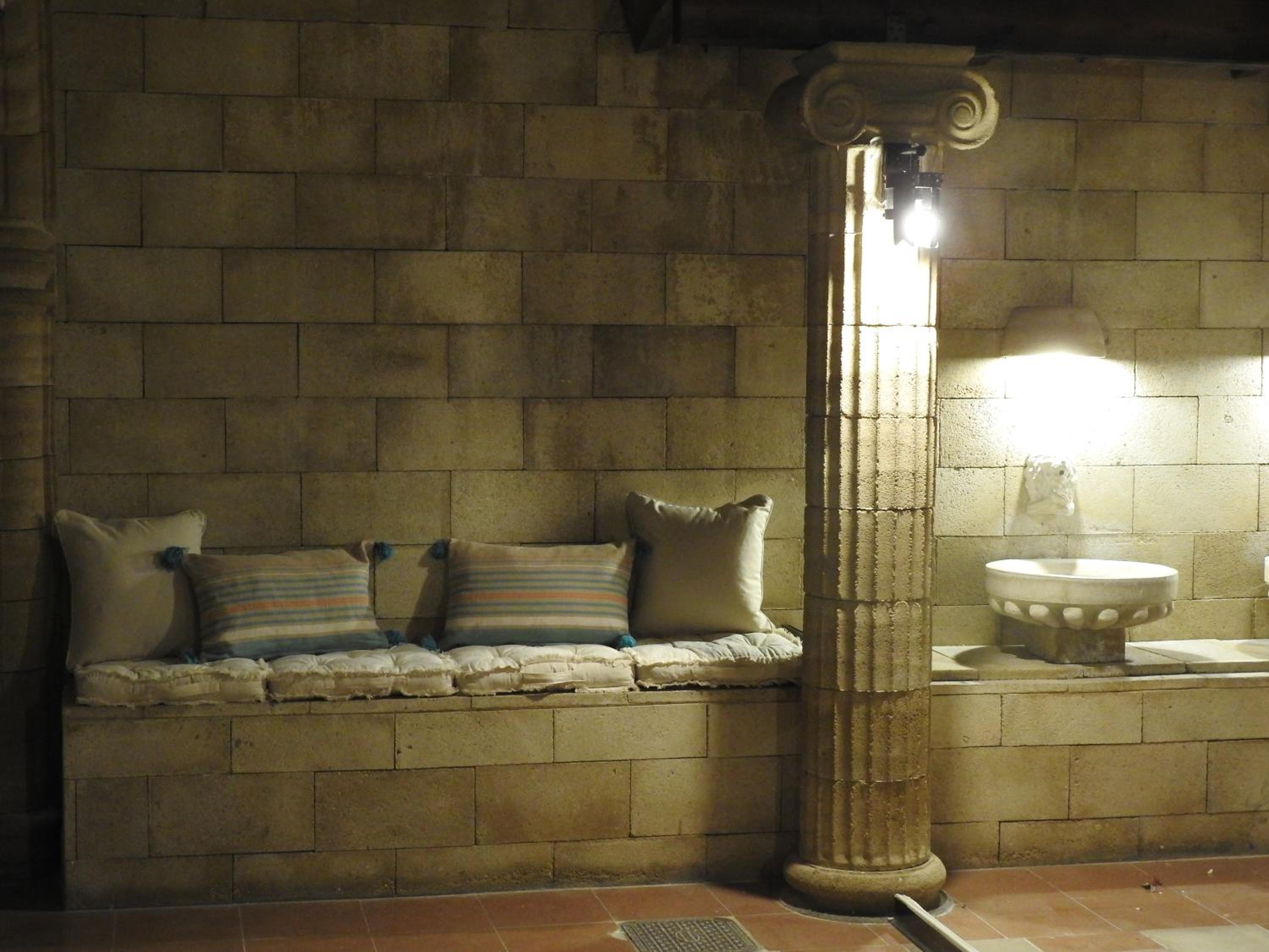 Deluxe Room (2 Adults + 1 Child) photo 3