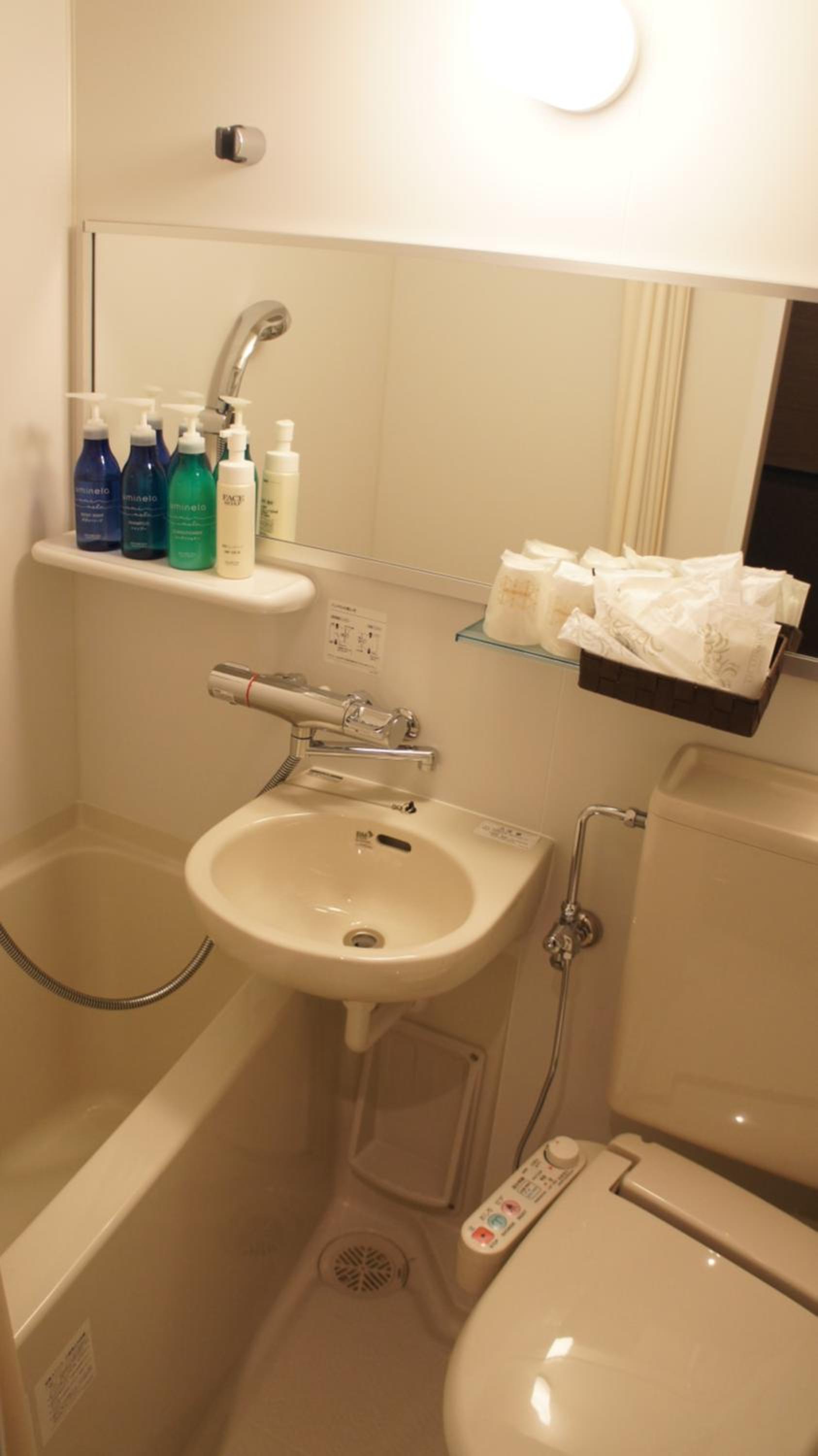 Double Room with Private Bathroom photo 3