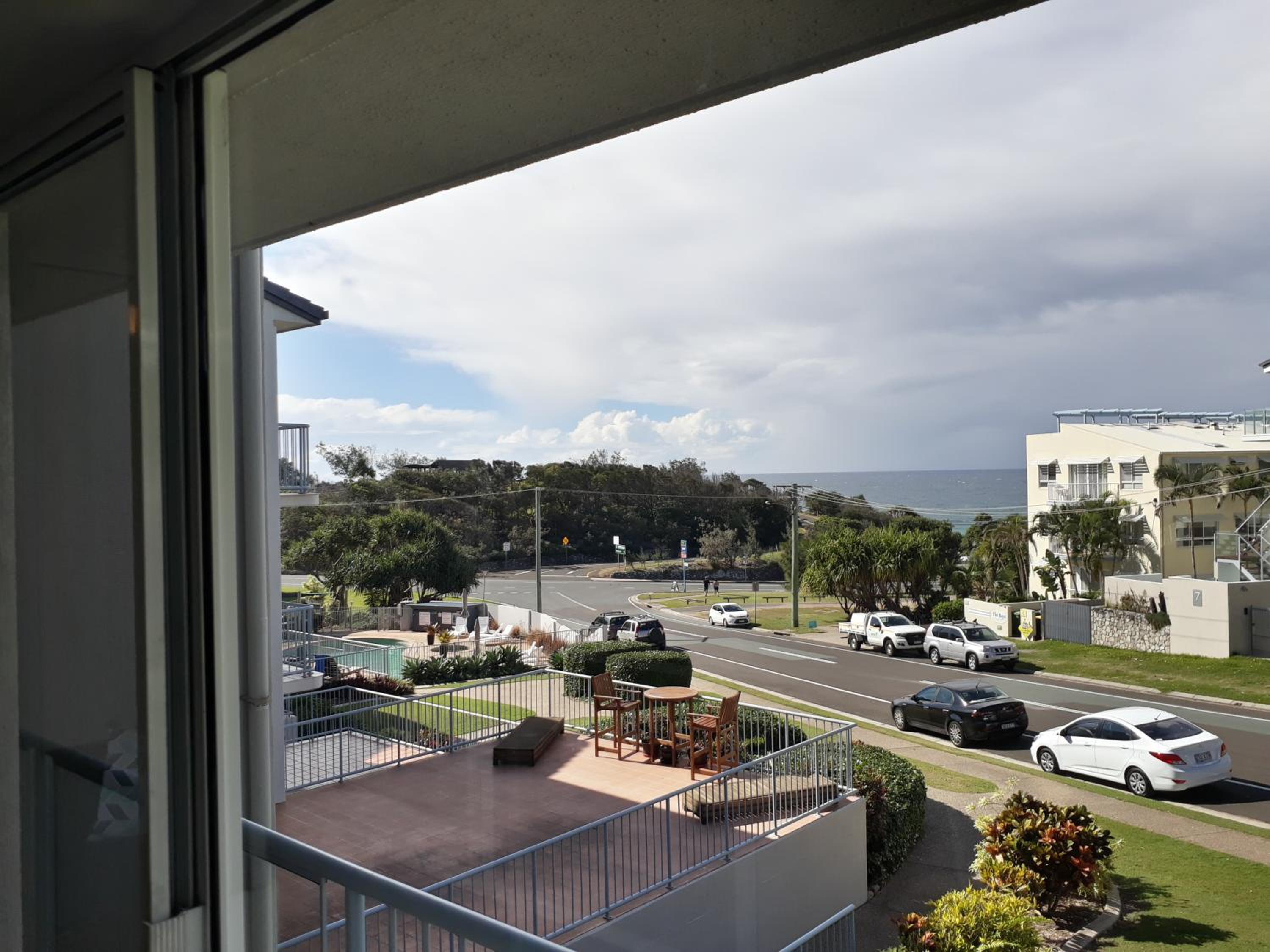 One-Bedroom Apartment with Ocean View photo 2