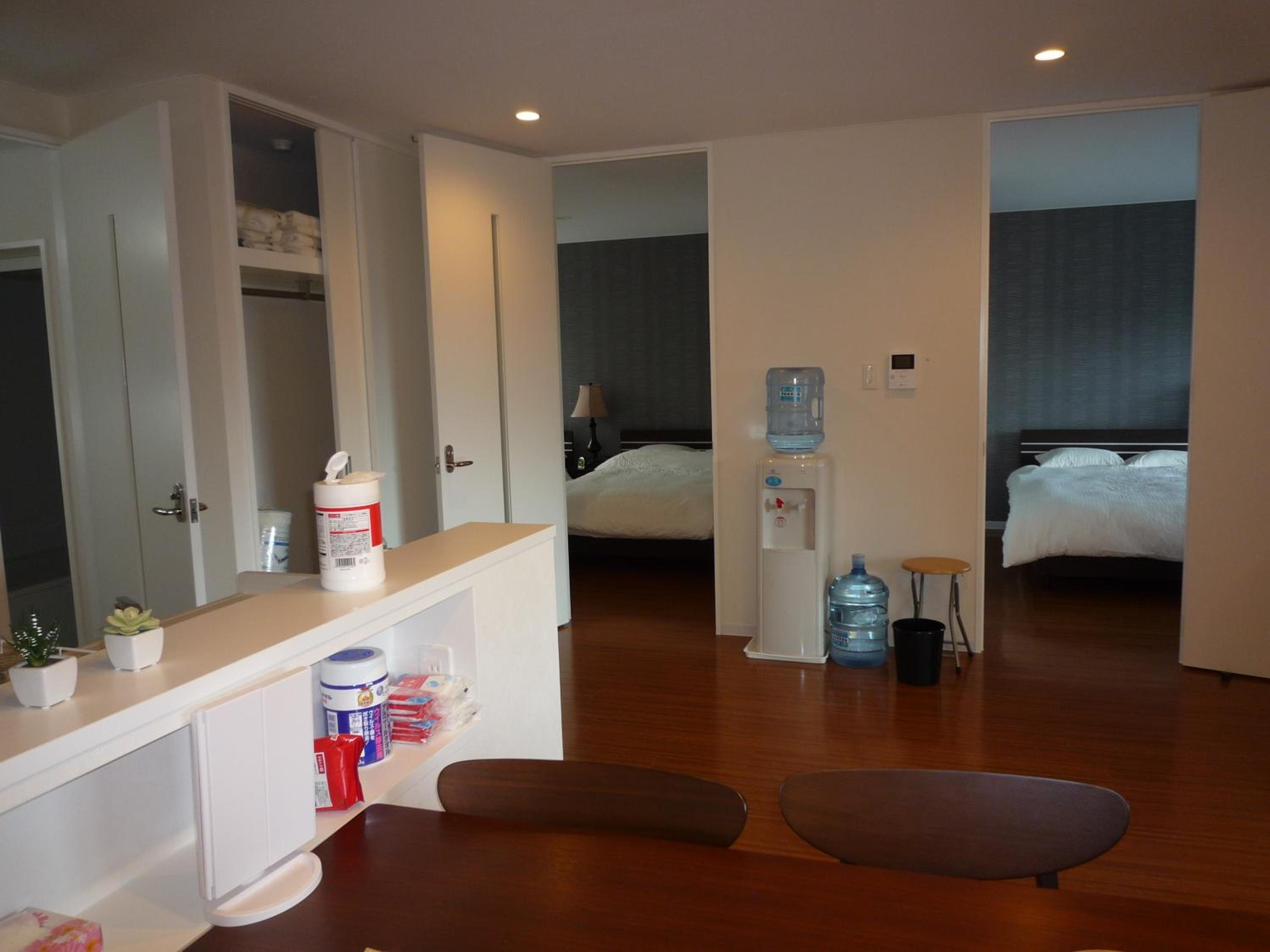 Apartment 302