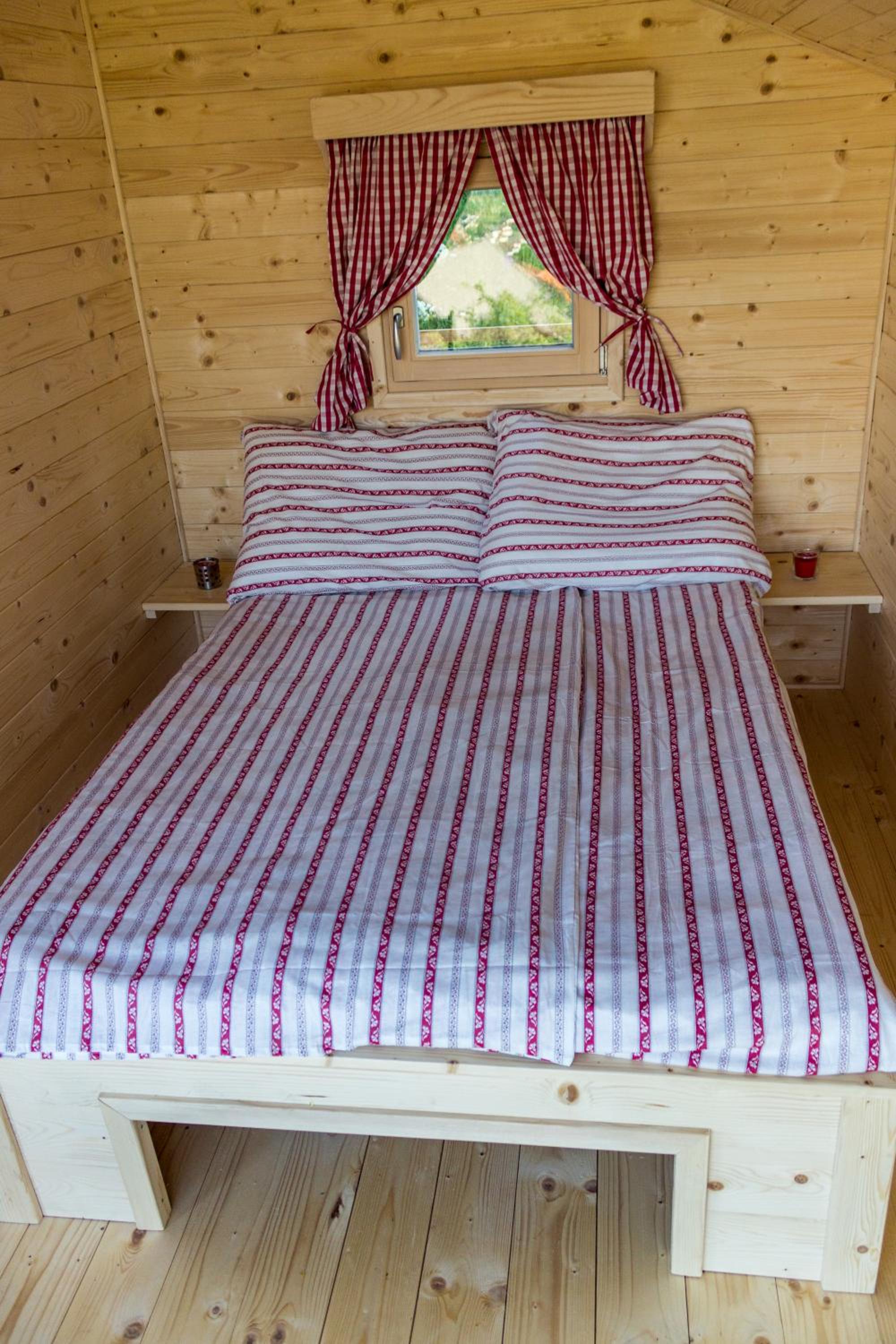 Double Room with Private External Bathroom - Photo 41