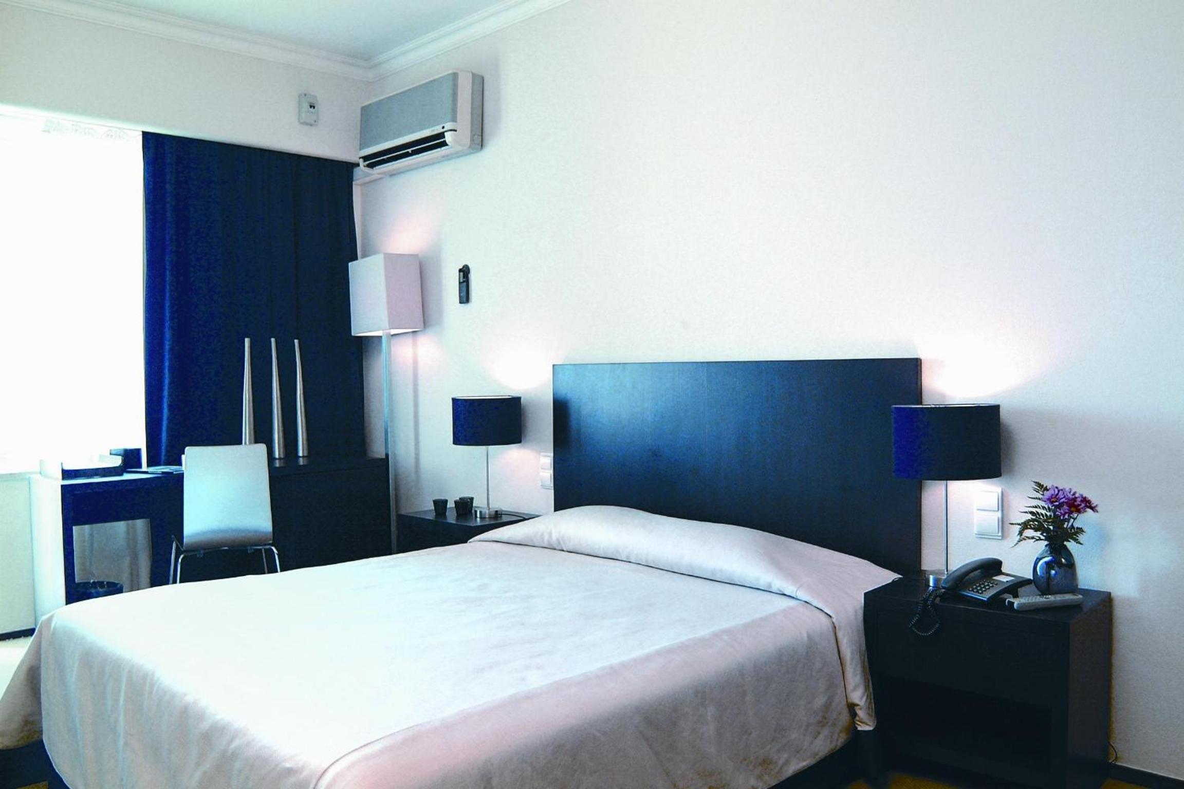 Standard Double Room - Photo 2