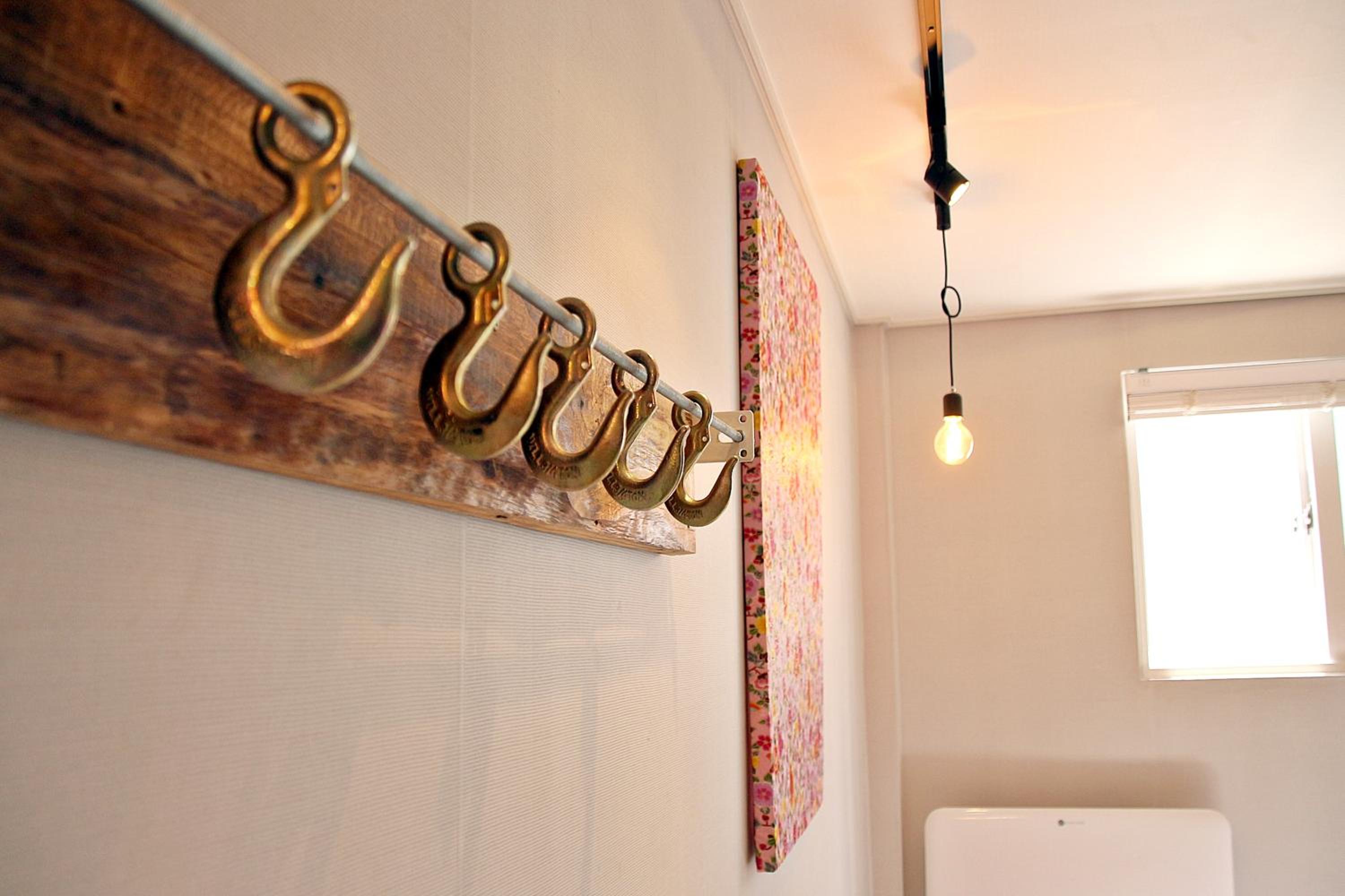 Family Room - Photo 8