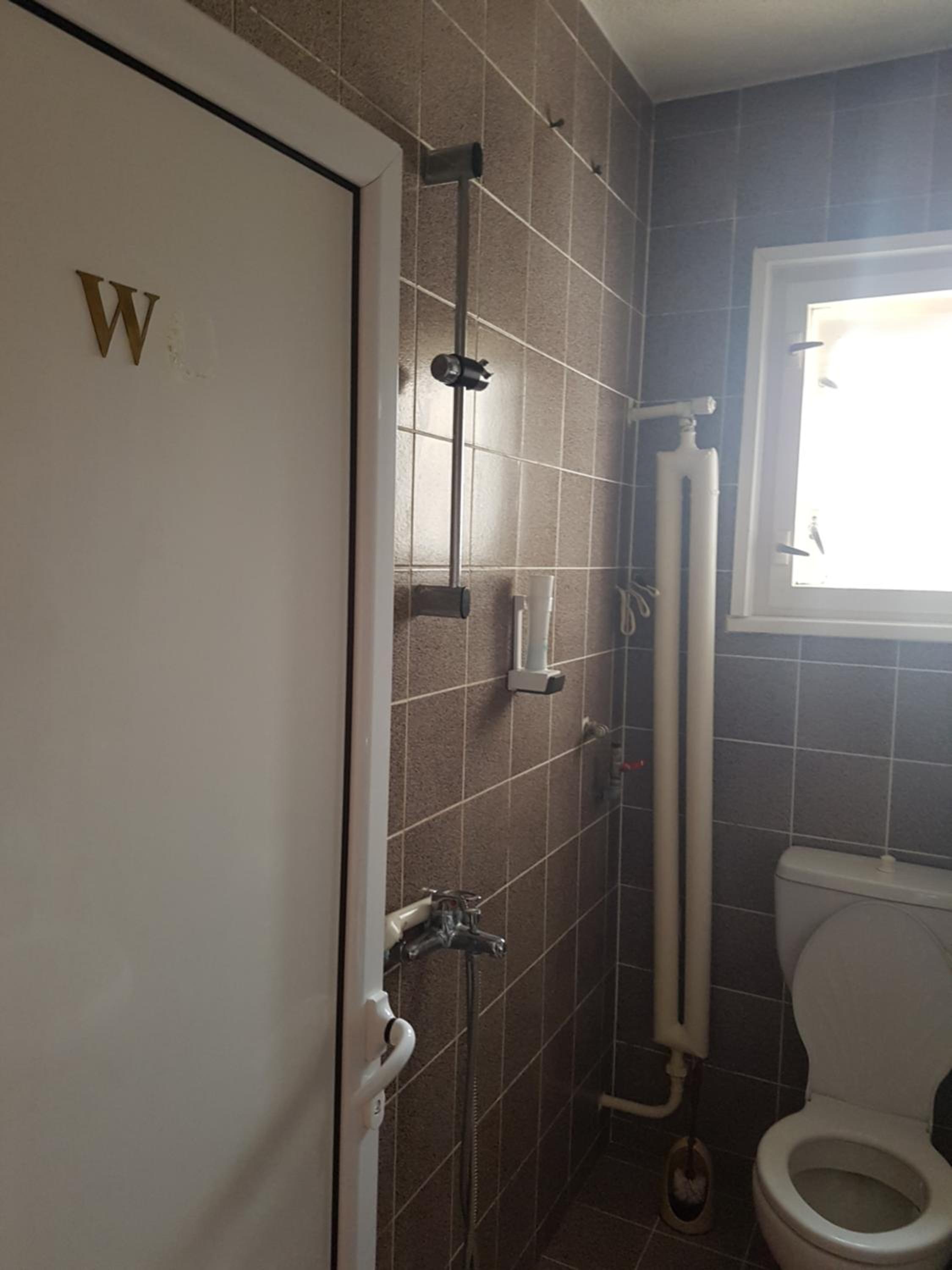 Double Room with Balcony - Photo 5