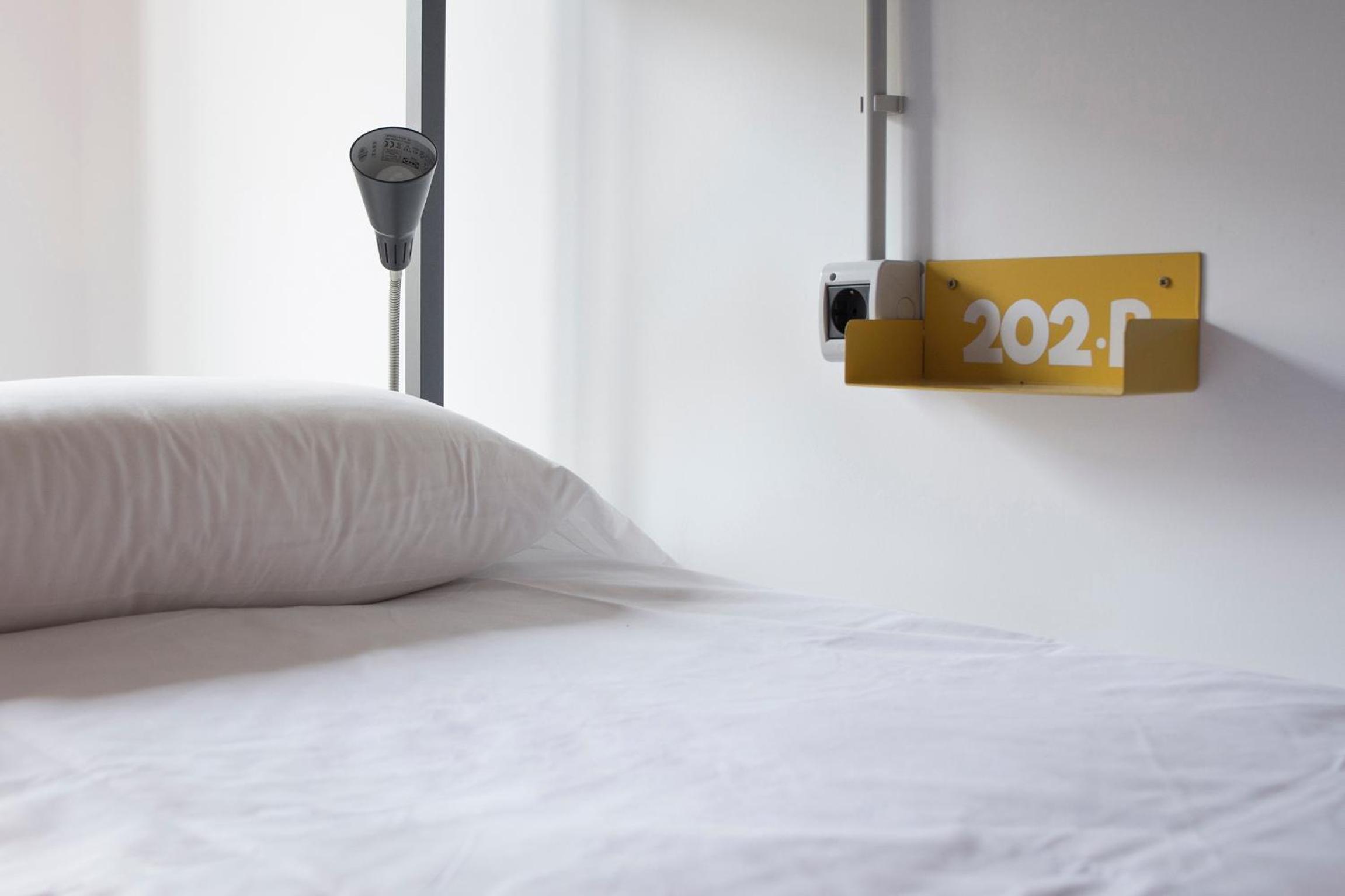Cama en Habitación Compartida Mixta de 6 Camas