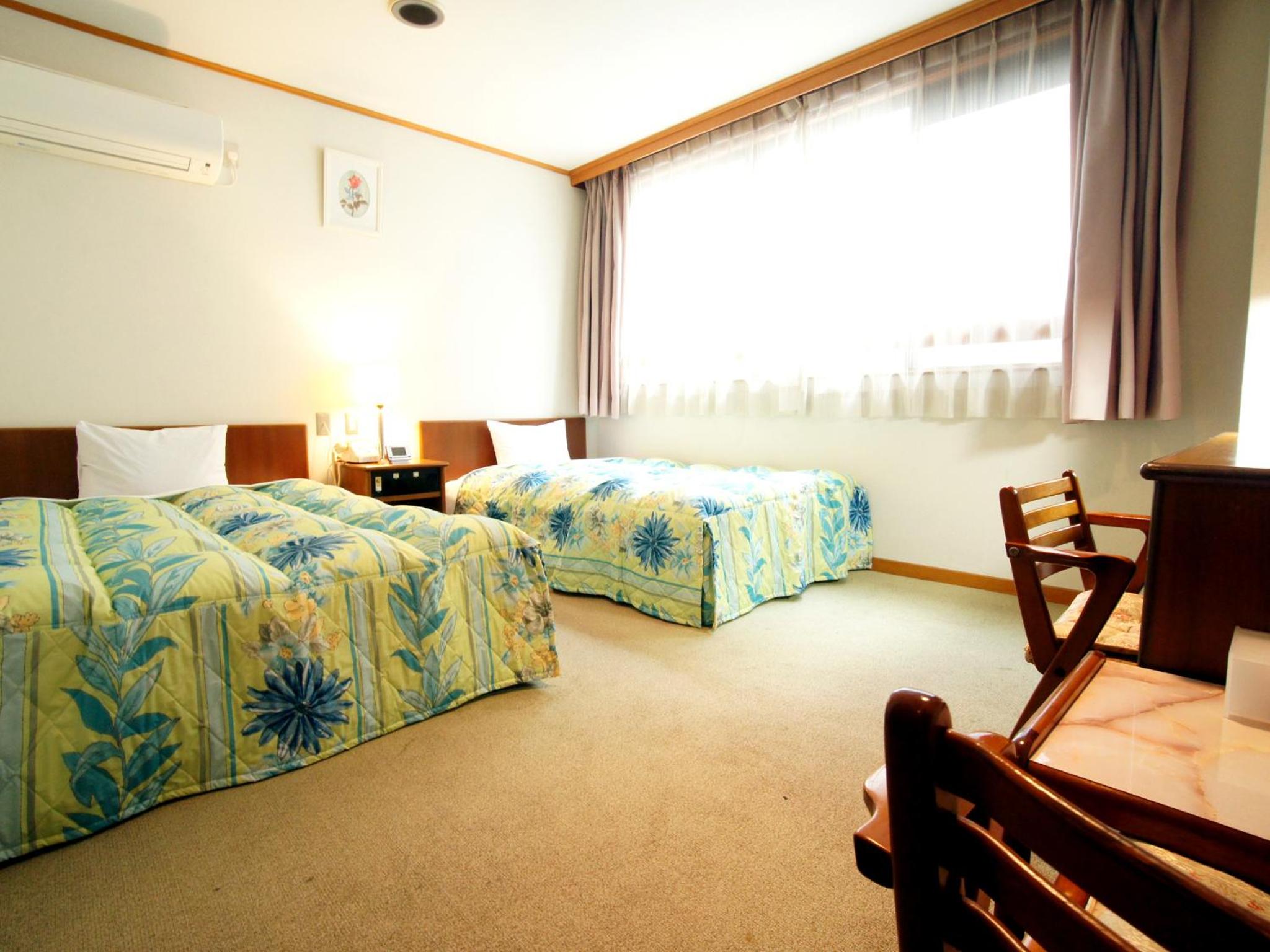 Standard Room - Smoking