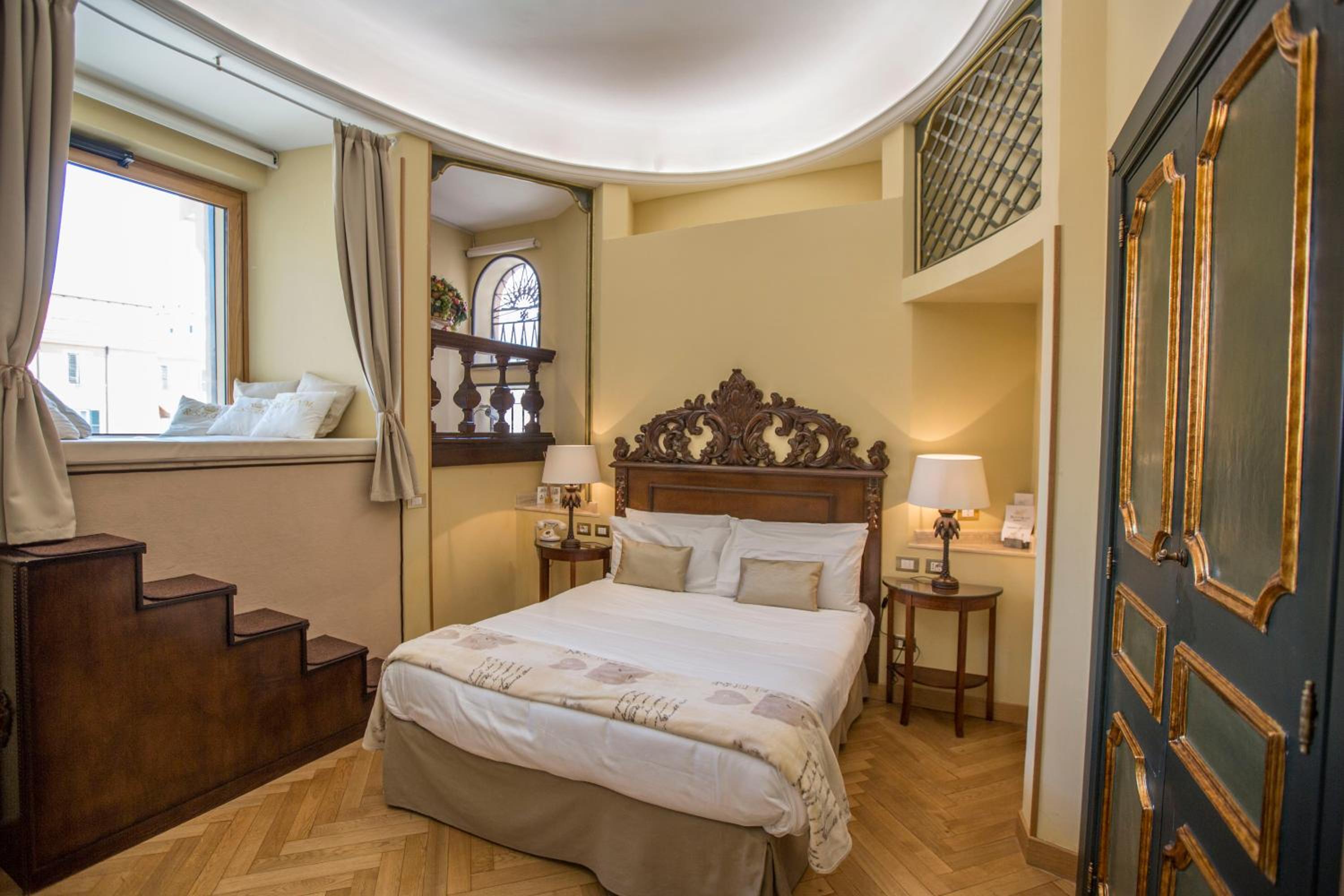 Junior Suite with View photo 1