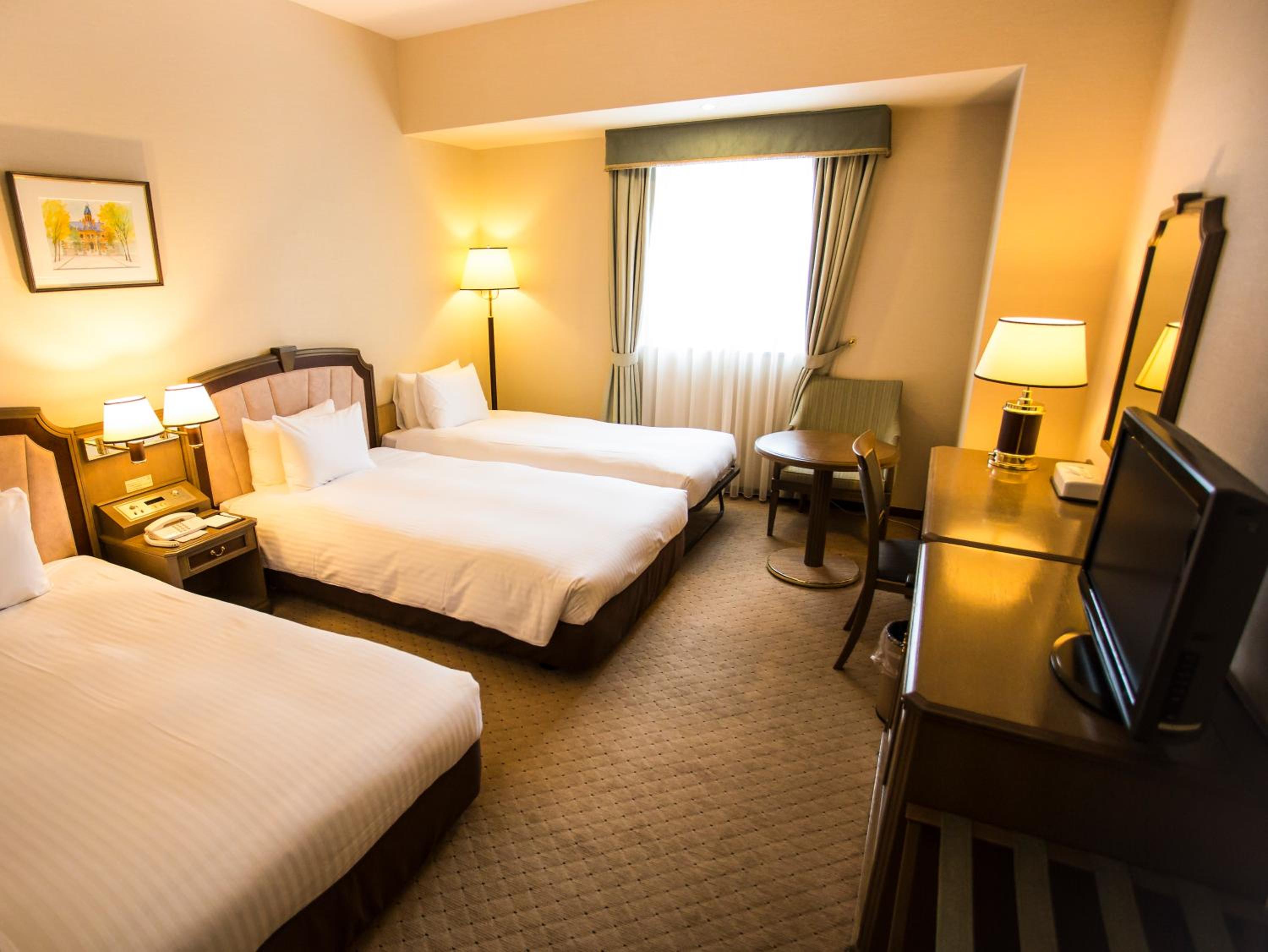 Standard Triple Room - Smoking - Photo 1
