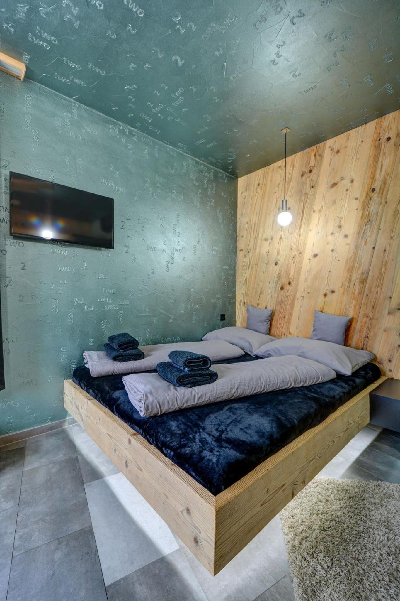 Double Room with Patio - Photo 1