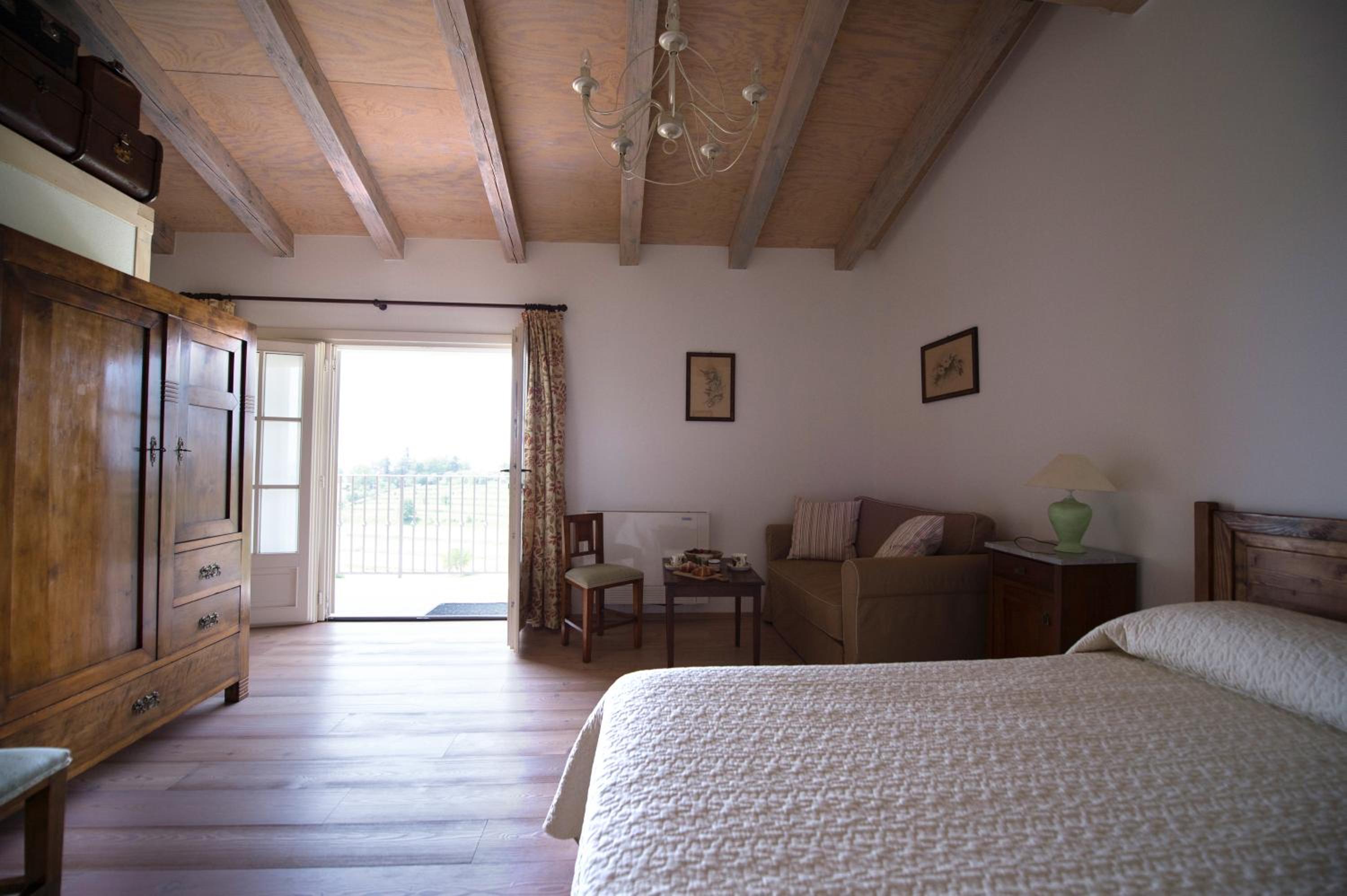 One-Bedroom Apartment - Separate Building