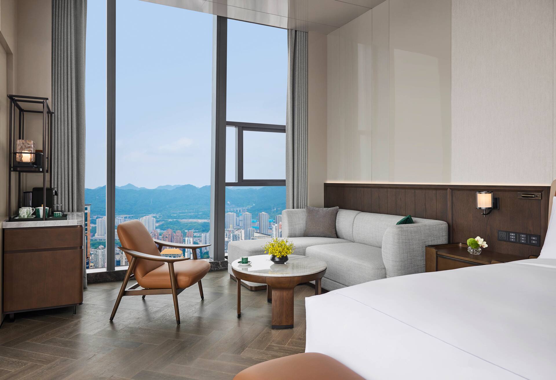King Junior Suite City View