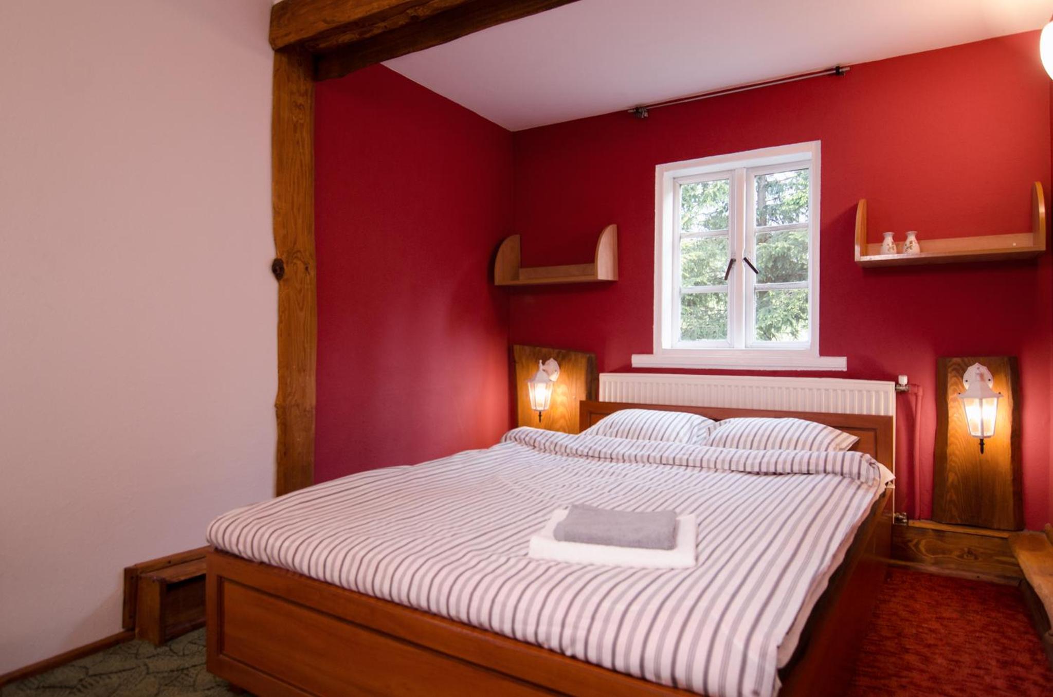 Double Room - Photo 3