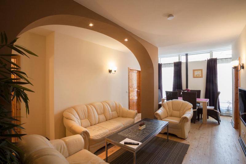 4-Bedroom Apartment - Vor Dem Tore 10 photo 1
