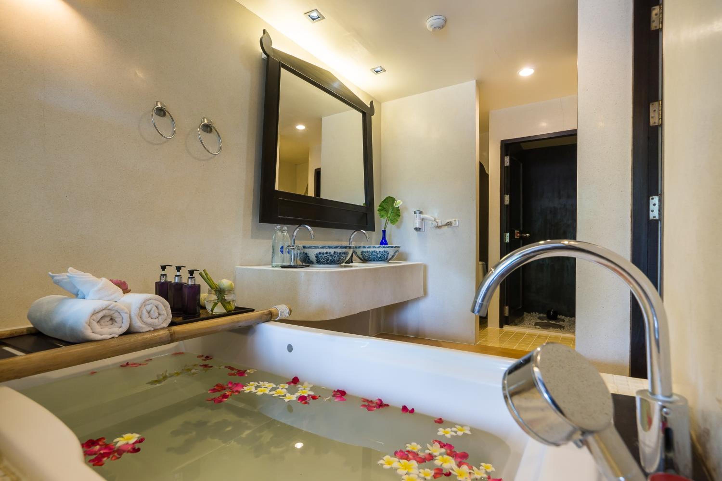 Superior Double Or Twin Room photo 3