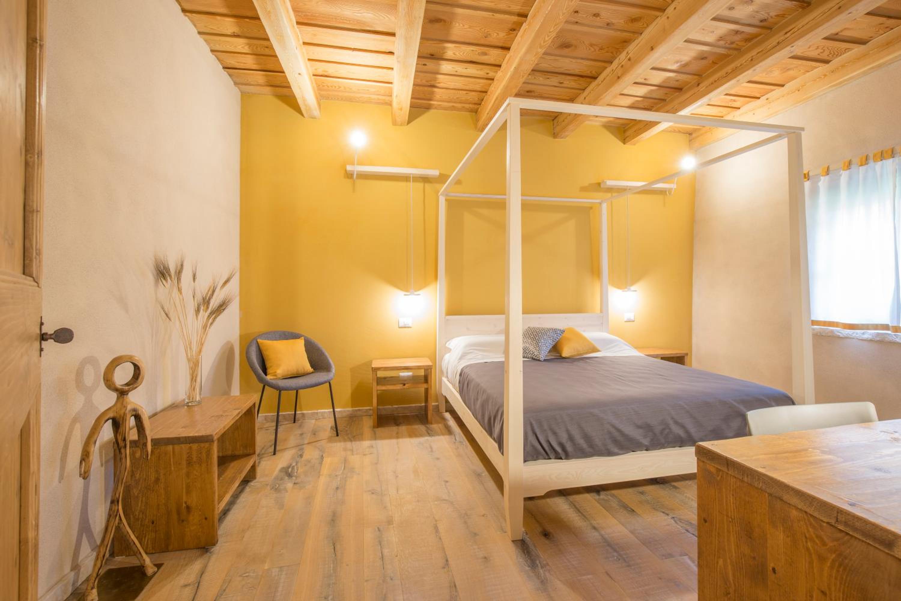 Large Double Room