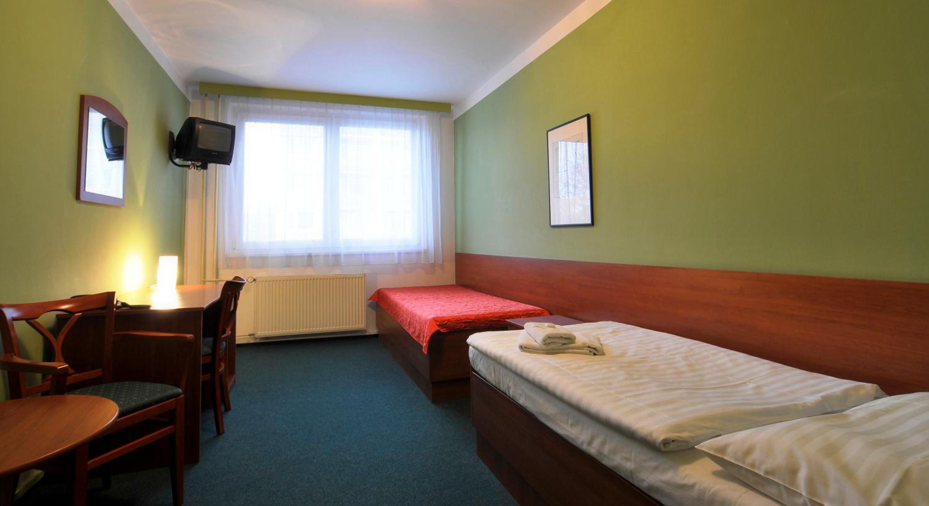 Single Room photo 2