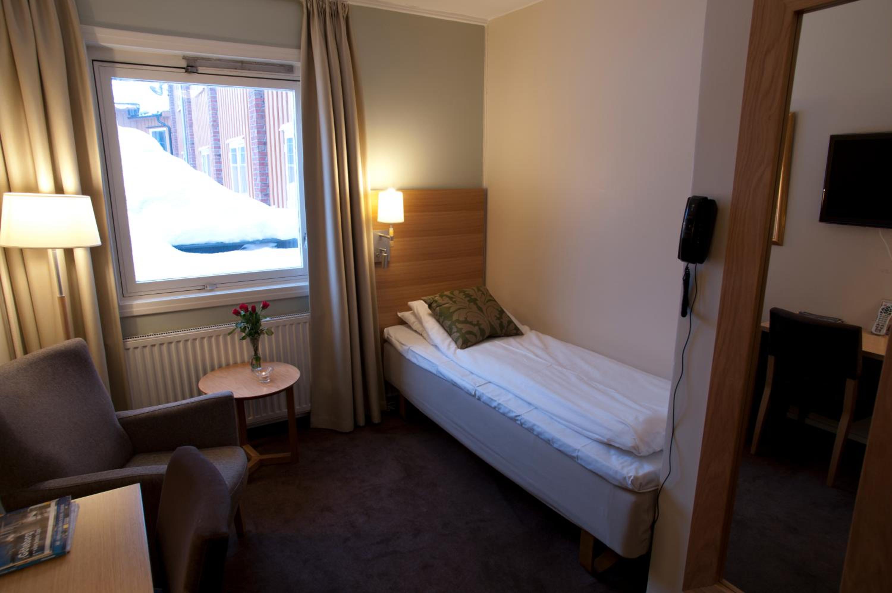 Standard Single Room photo 3
