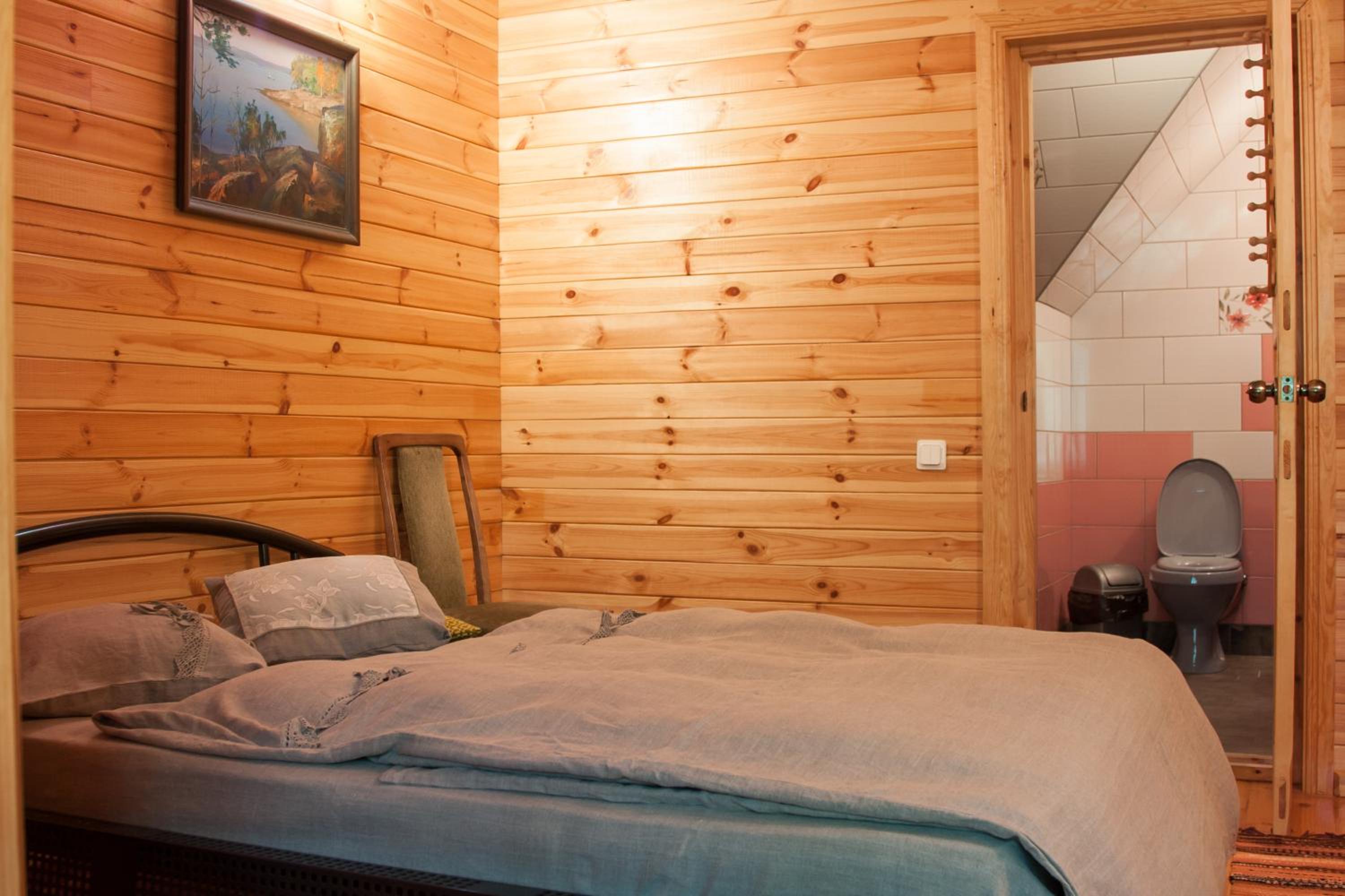 Four-Bedroom Vacation Home - Photo 12