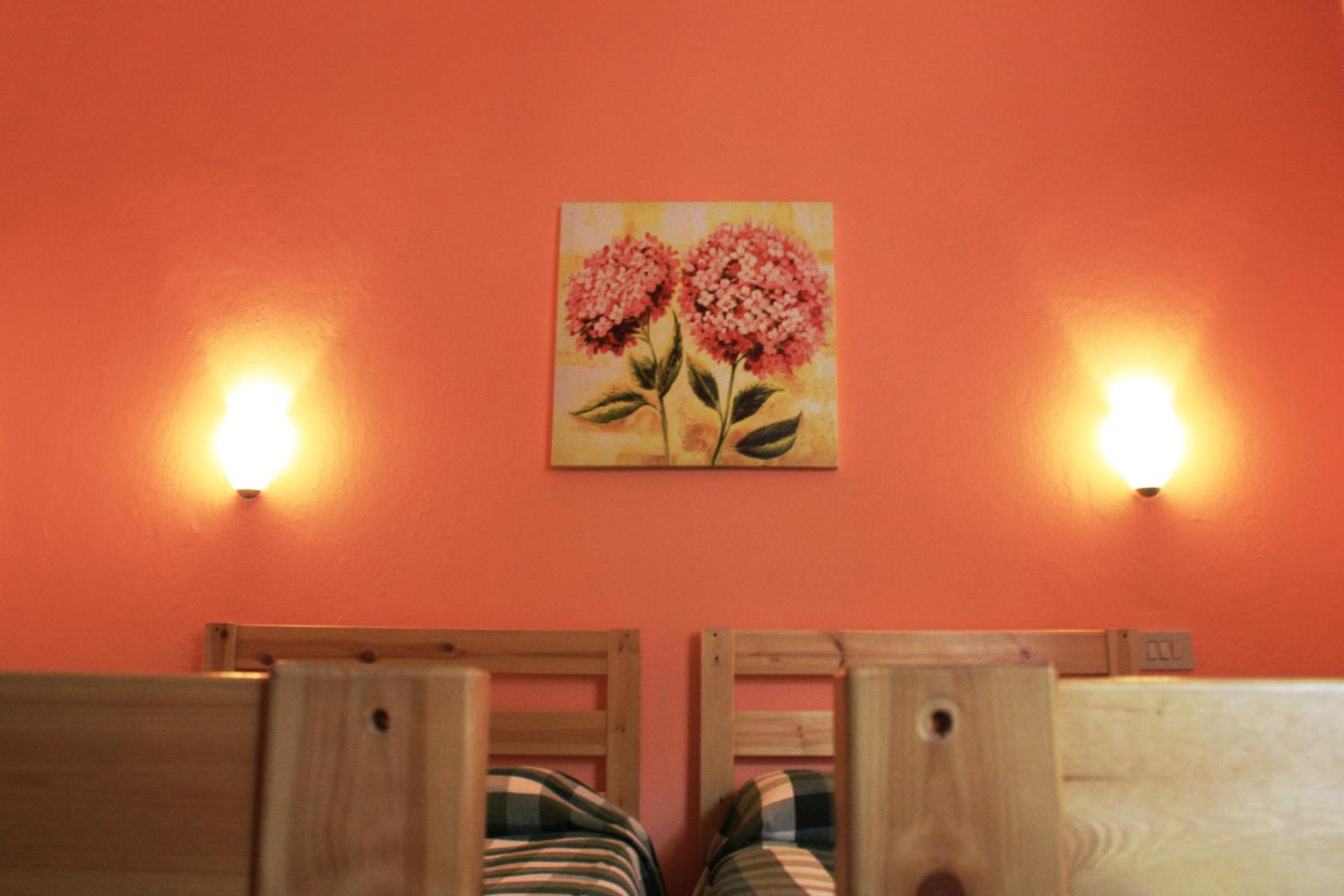 Standard Double Room - Photo 5