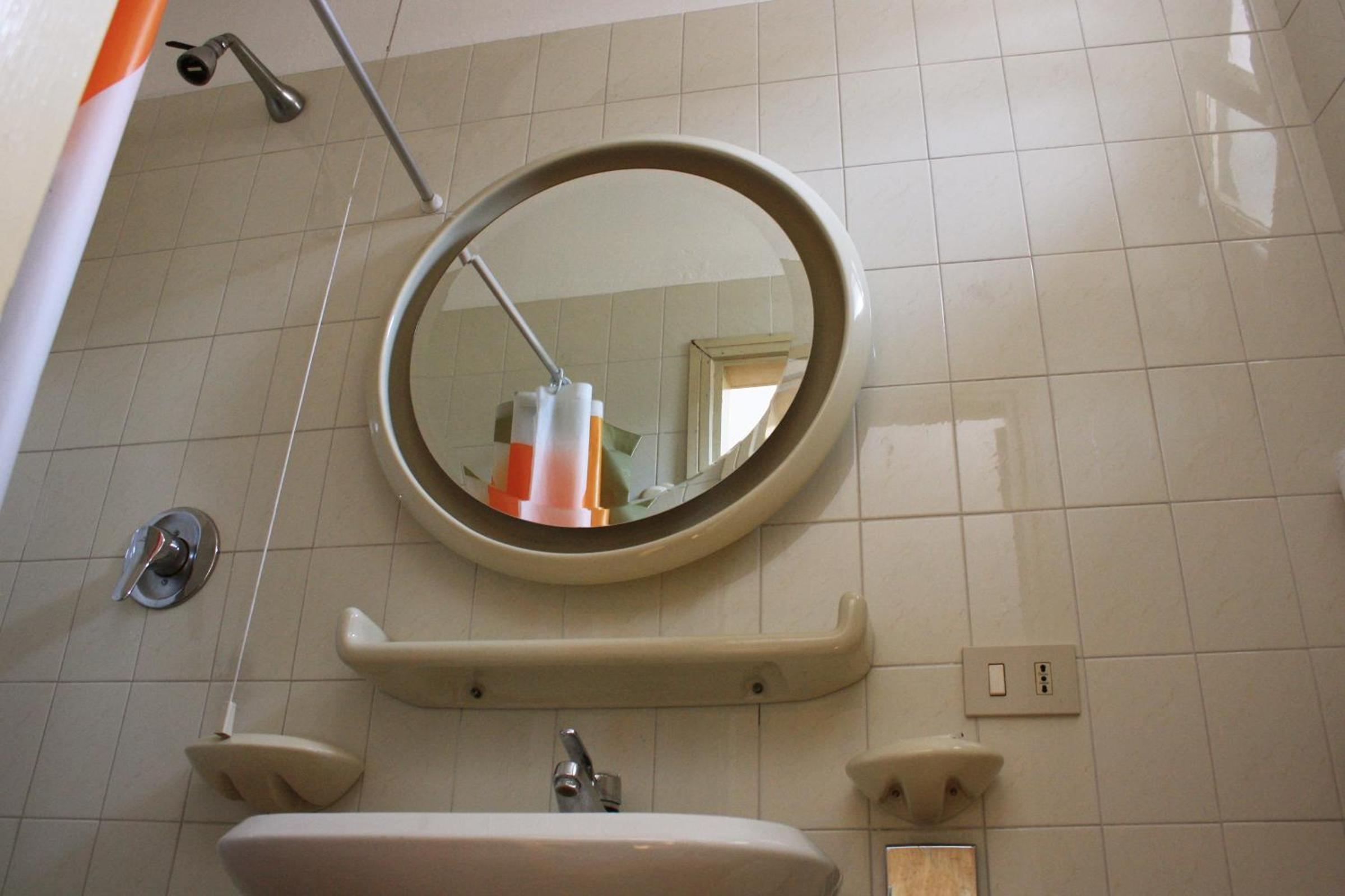 Standard Triple Room - Photo 5
