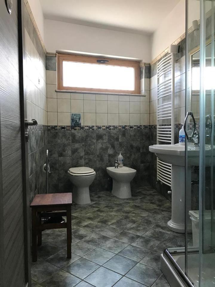 Double or Twin Room with Private Bathroom photo 2