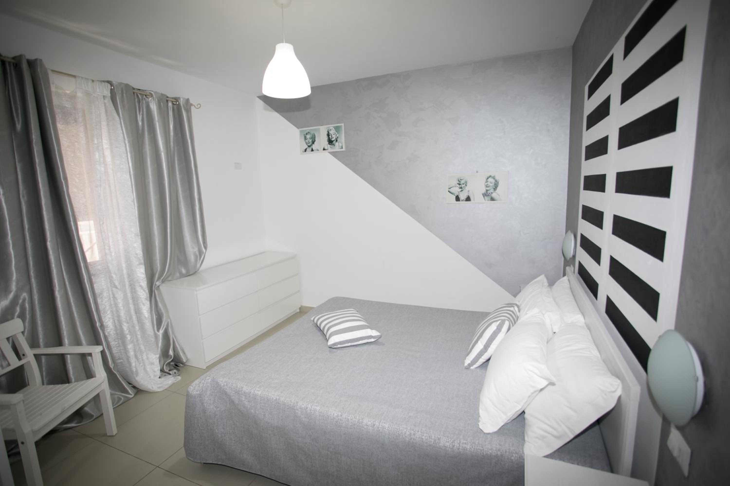 Superior Apartment (4 Adults)