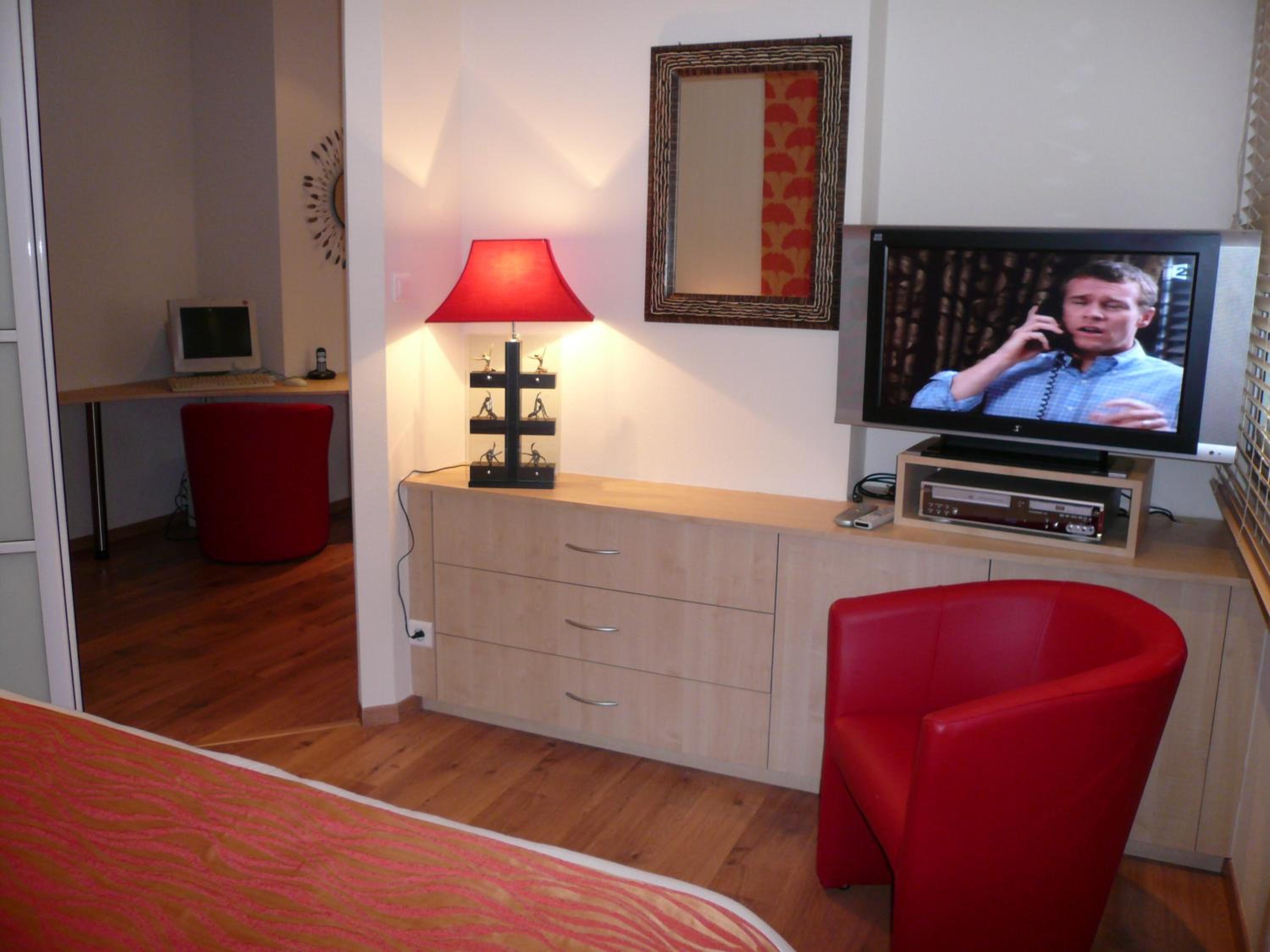 Apartment photo 3
