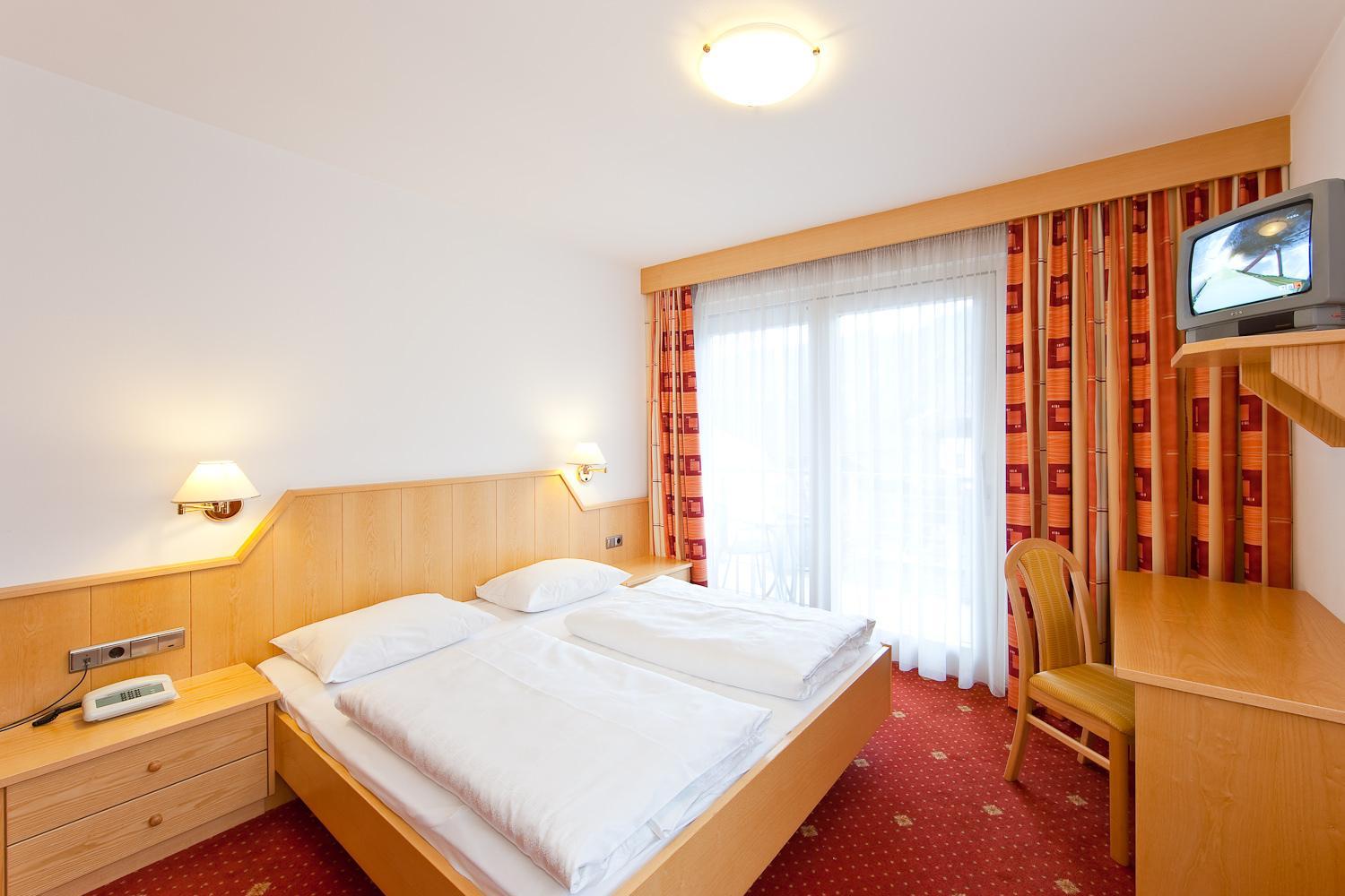 Quadruple Room - Photo 2