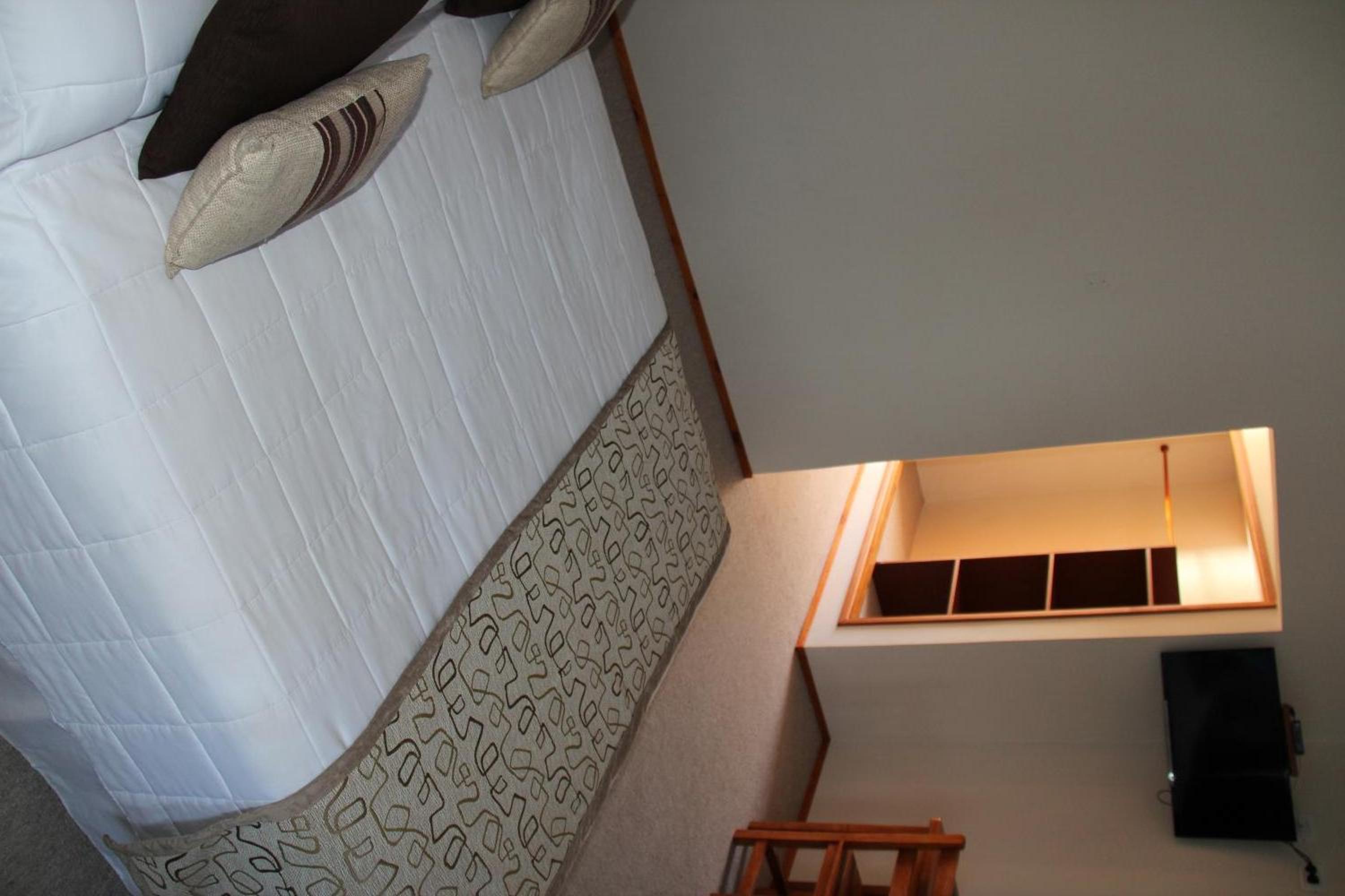Triple Room with Lake View photo 2