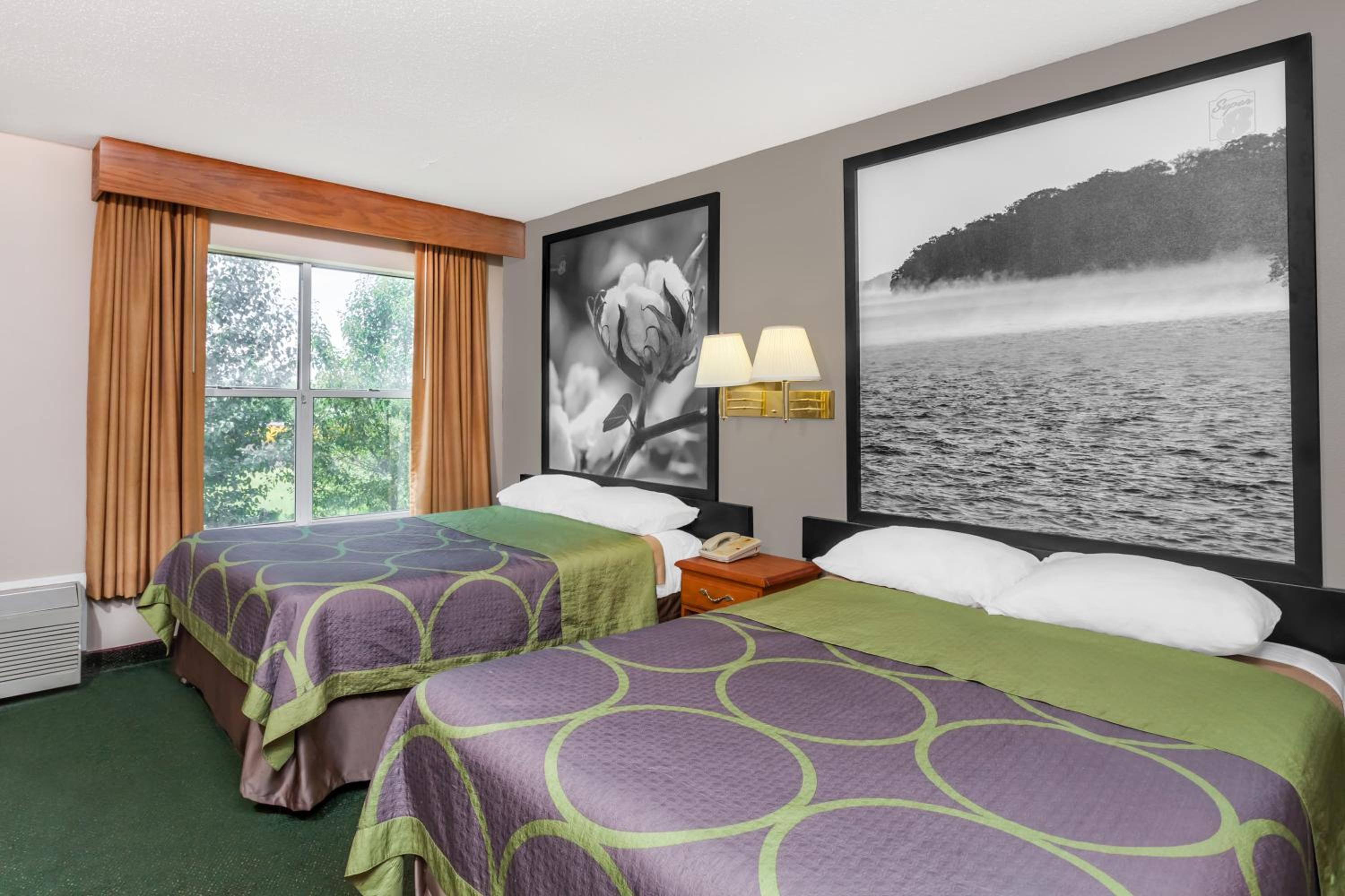 Double Room with Two Double Beds - Non-Smoking - Photo 1