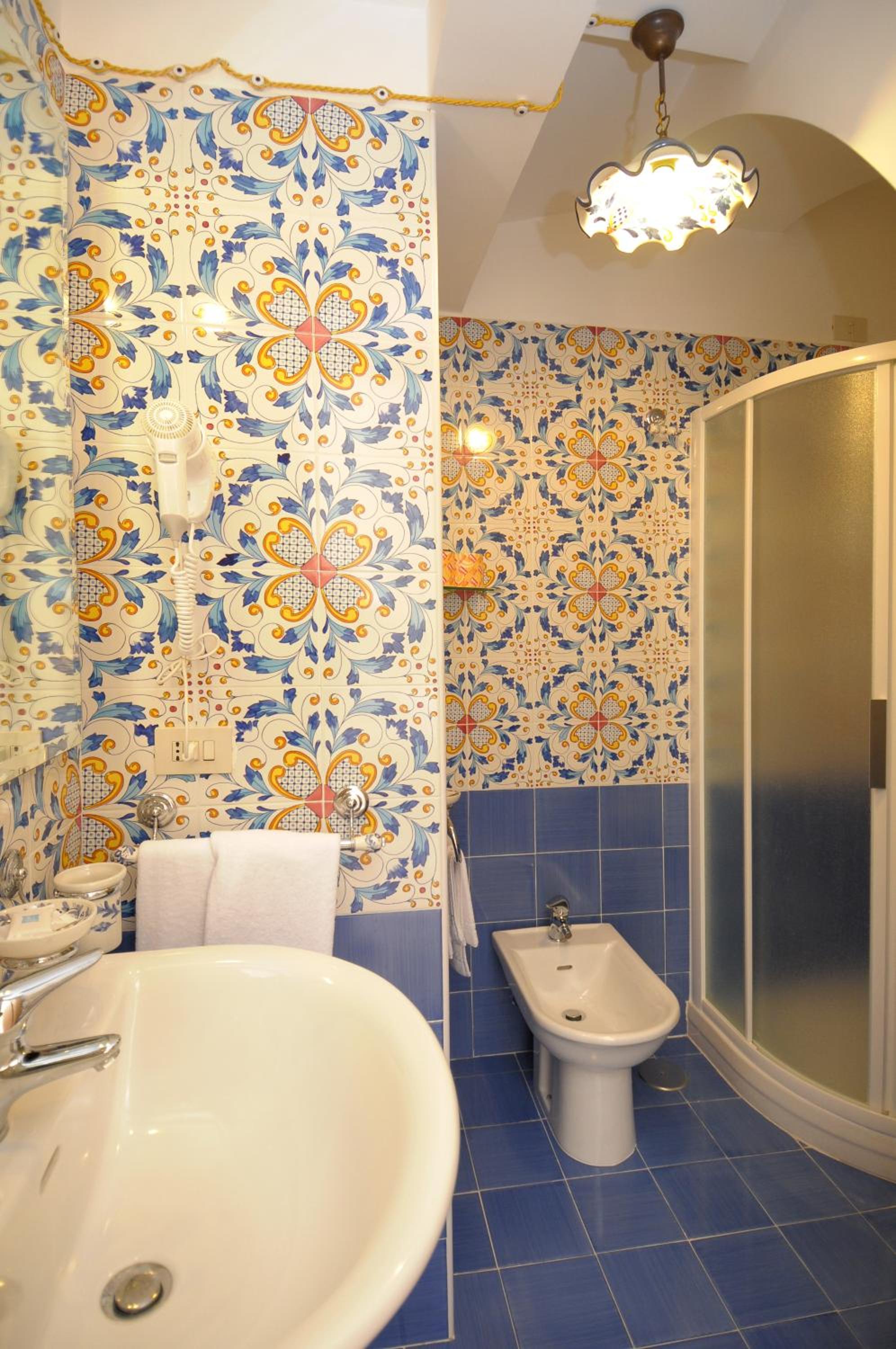 Junior Suite with Terrace photo 2